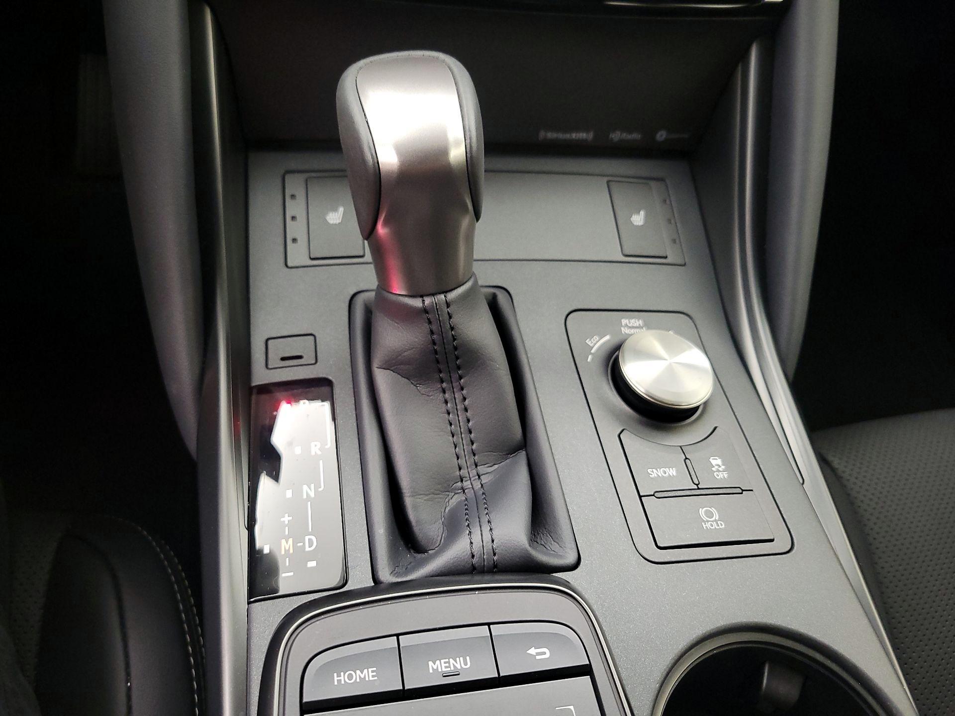 Thumbnail: 2025 Lexus IS - 17