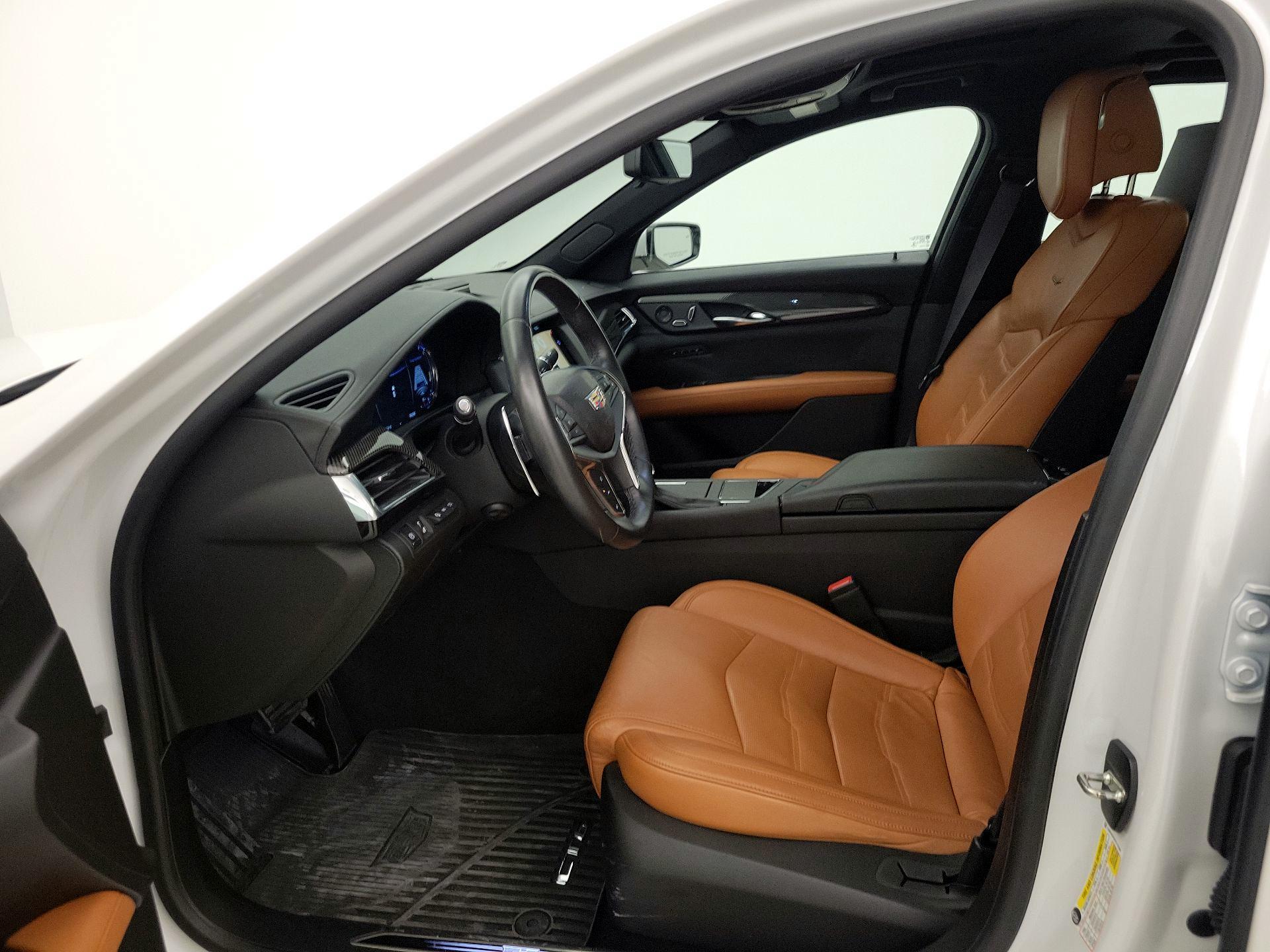 Thumbnail: 2017 Cadillac CT6 - 11