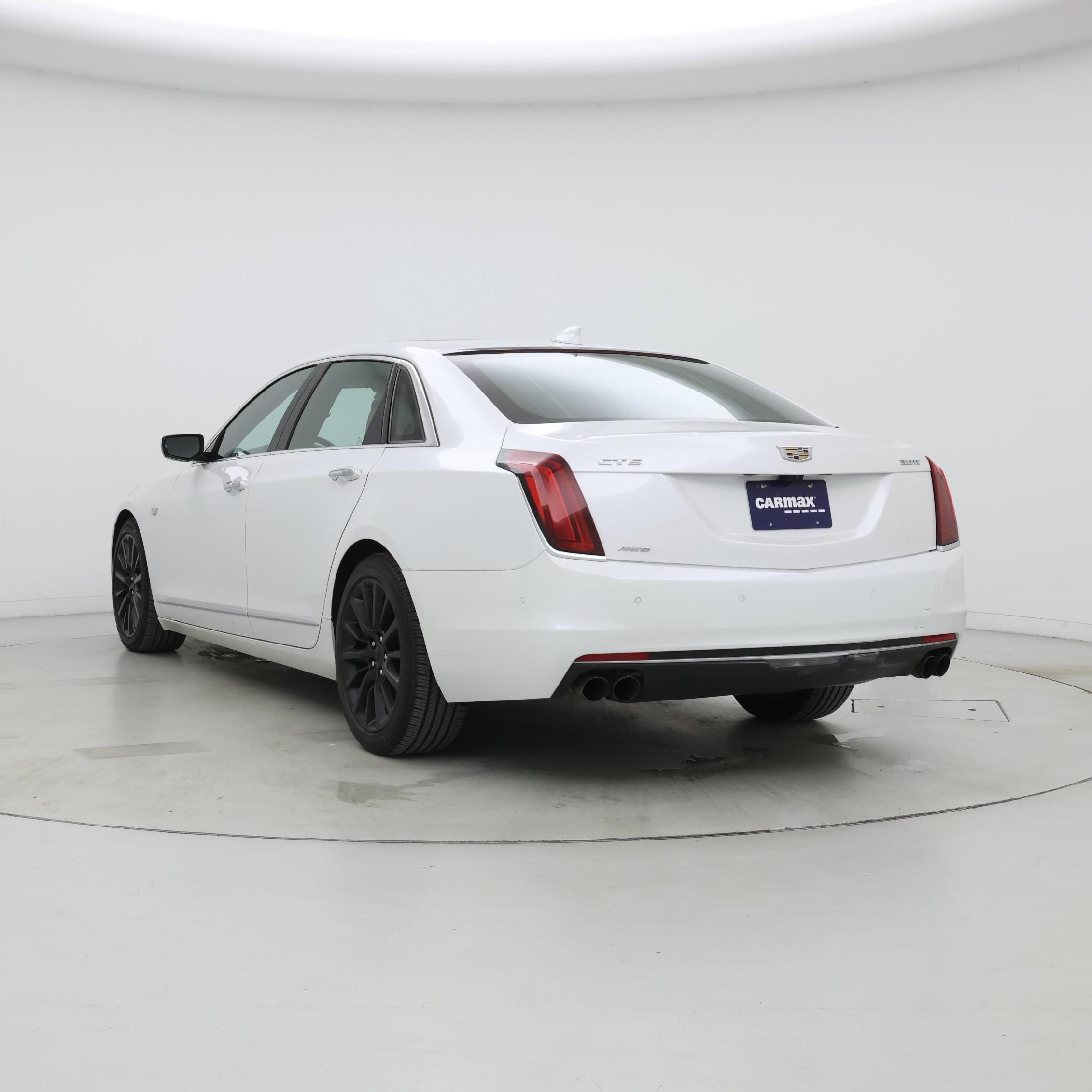 Thumbnail: 2017 Cadillac CT6 - 2