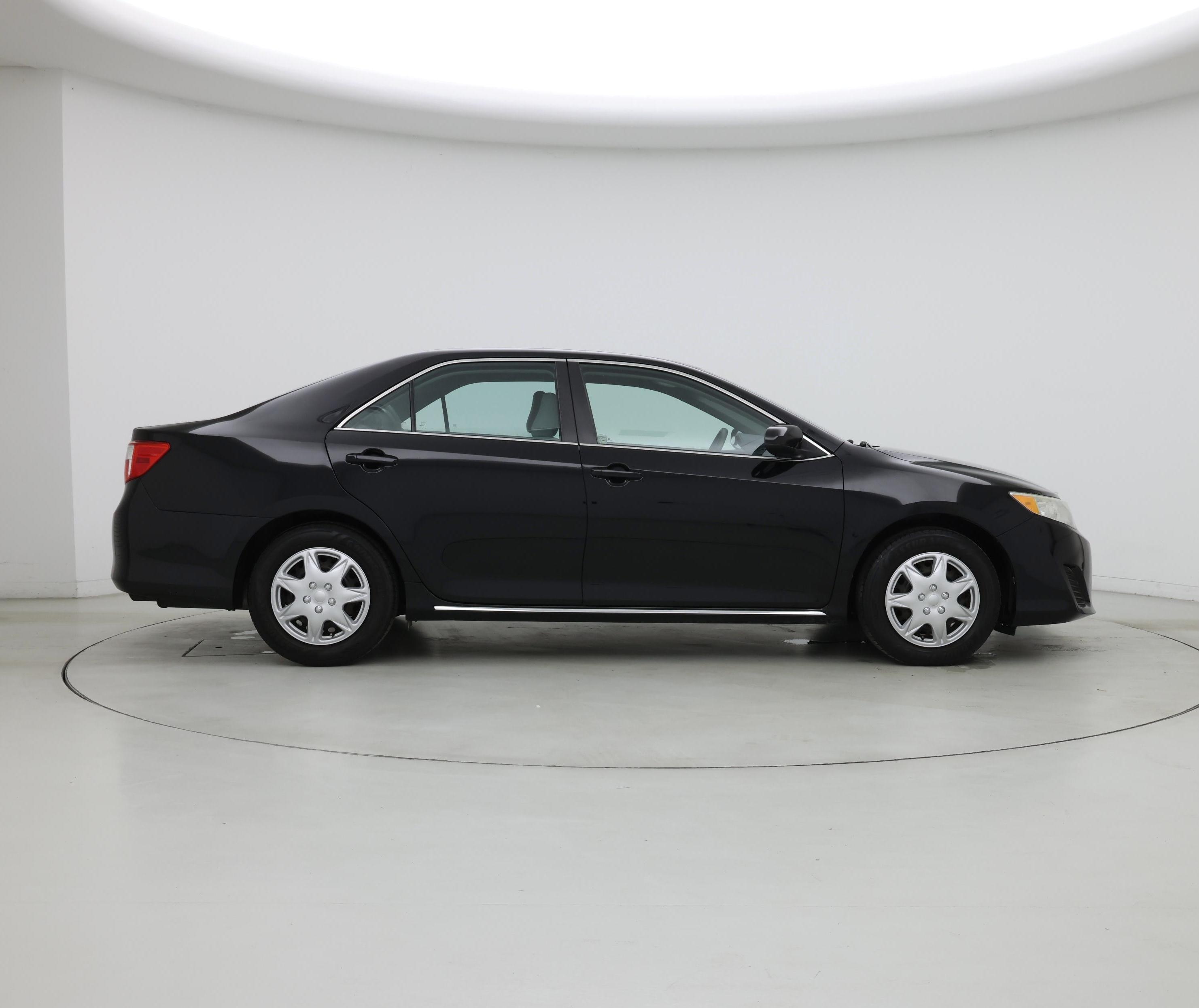 Thumbnail: 2014 Toyota Camry - 7