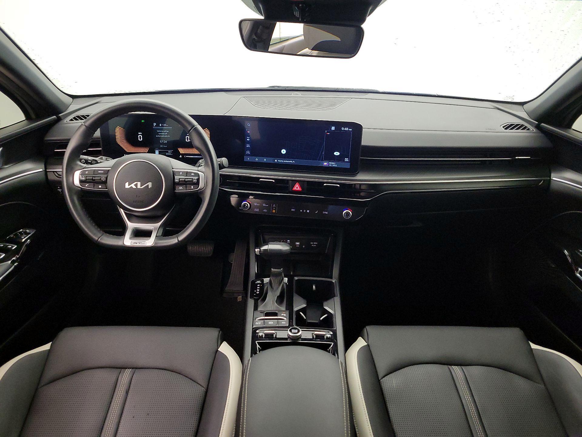 Thumbnail: 2025 Kia K5 - 9