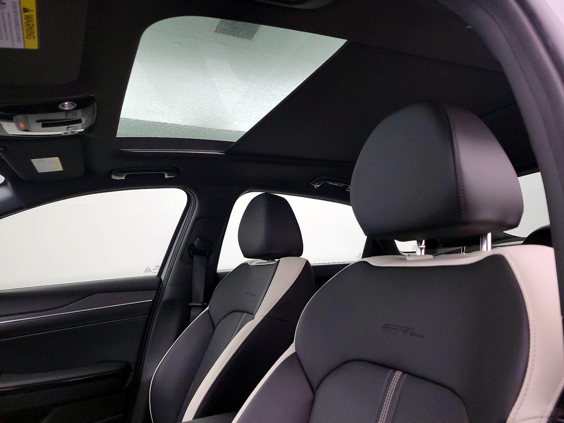 Thumbnail: 2025 Kia K5 - 20