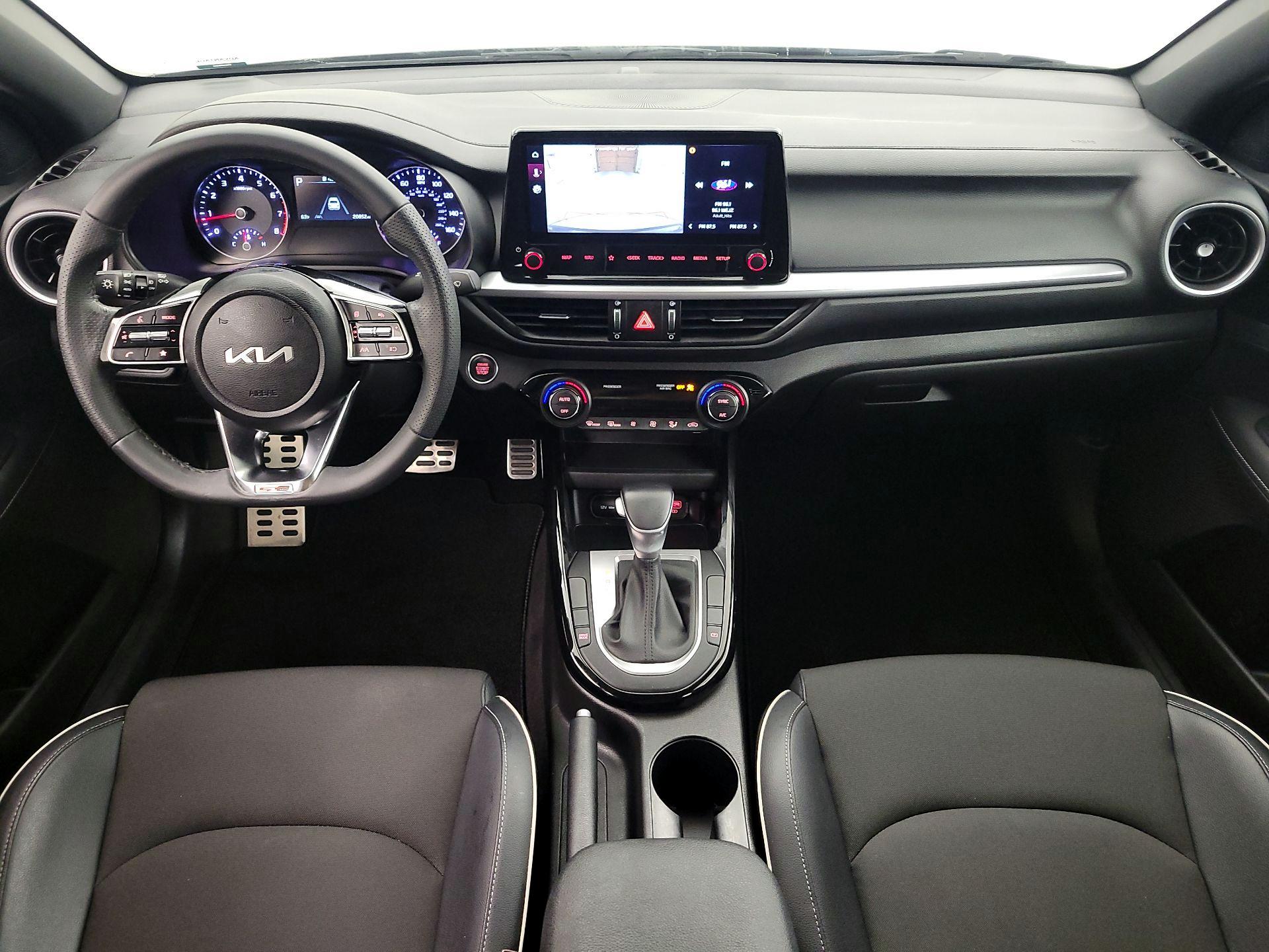 Thumbnail: 2023 Kia Forte - 9