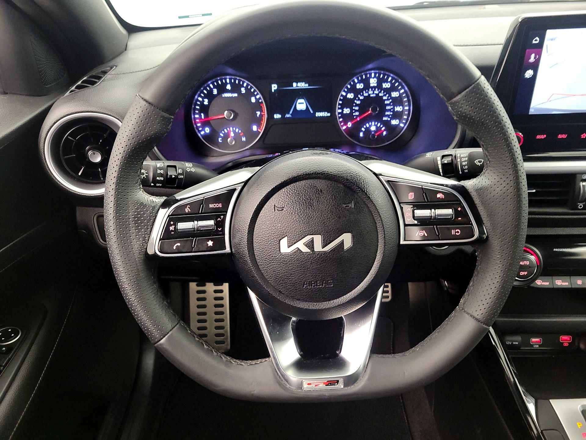 Thumbnail: 2023 Kia Forte - 10