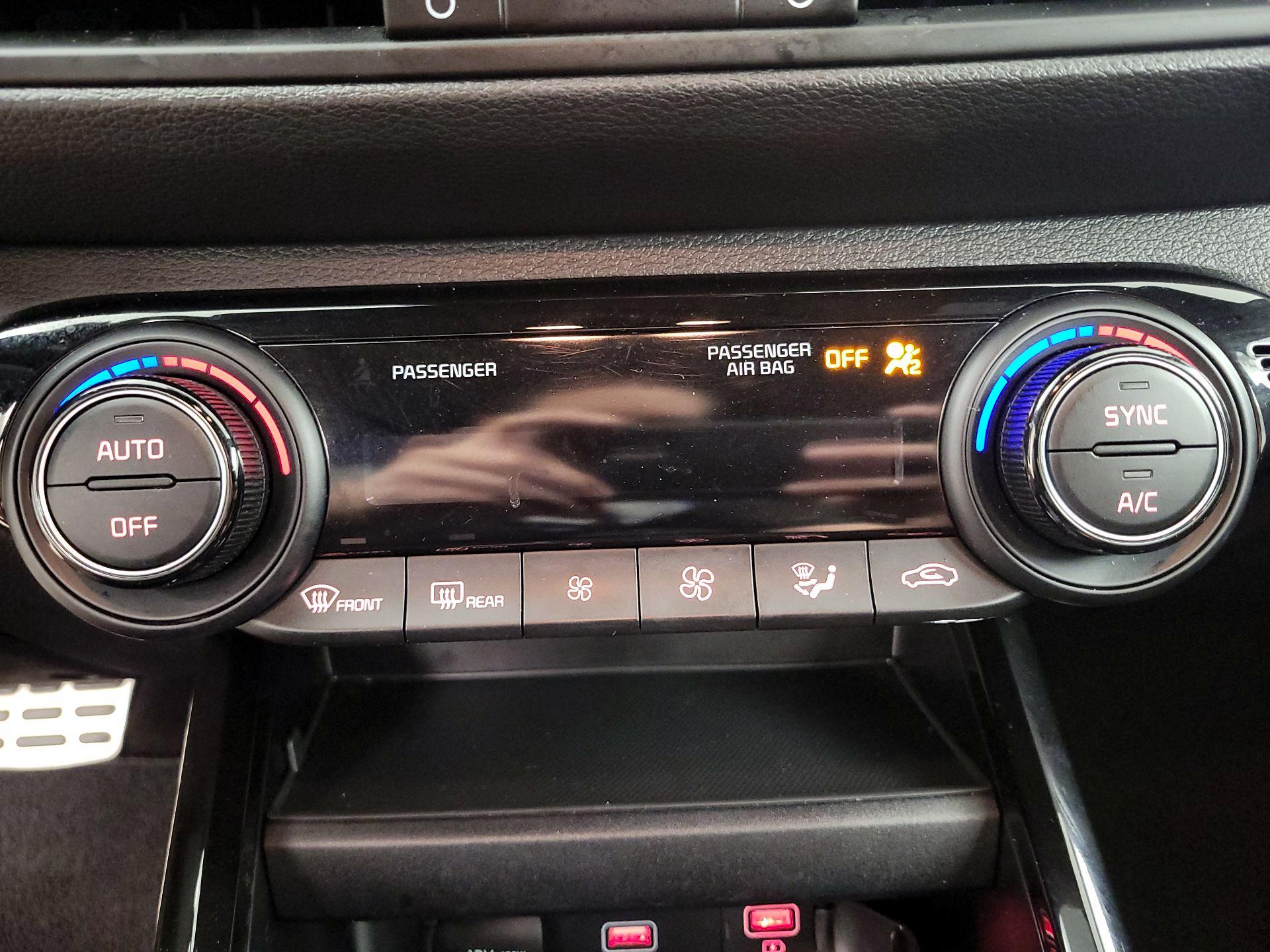 Thumbnail: 2023 Kia Forte - 17