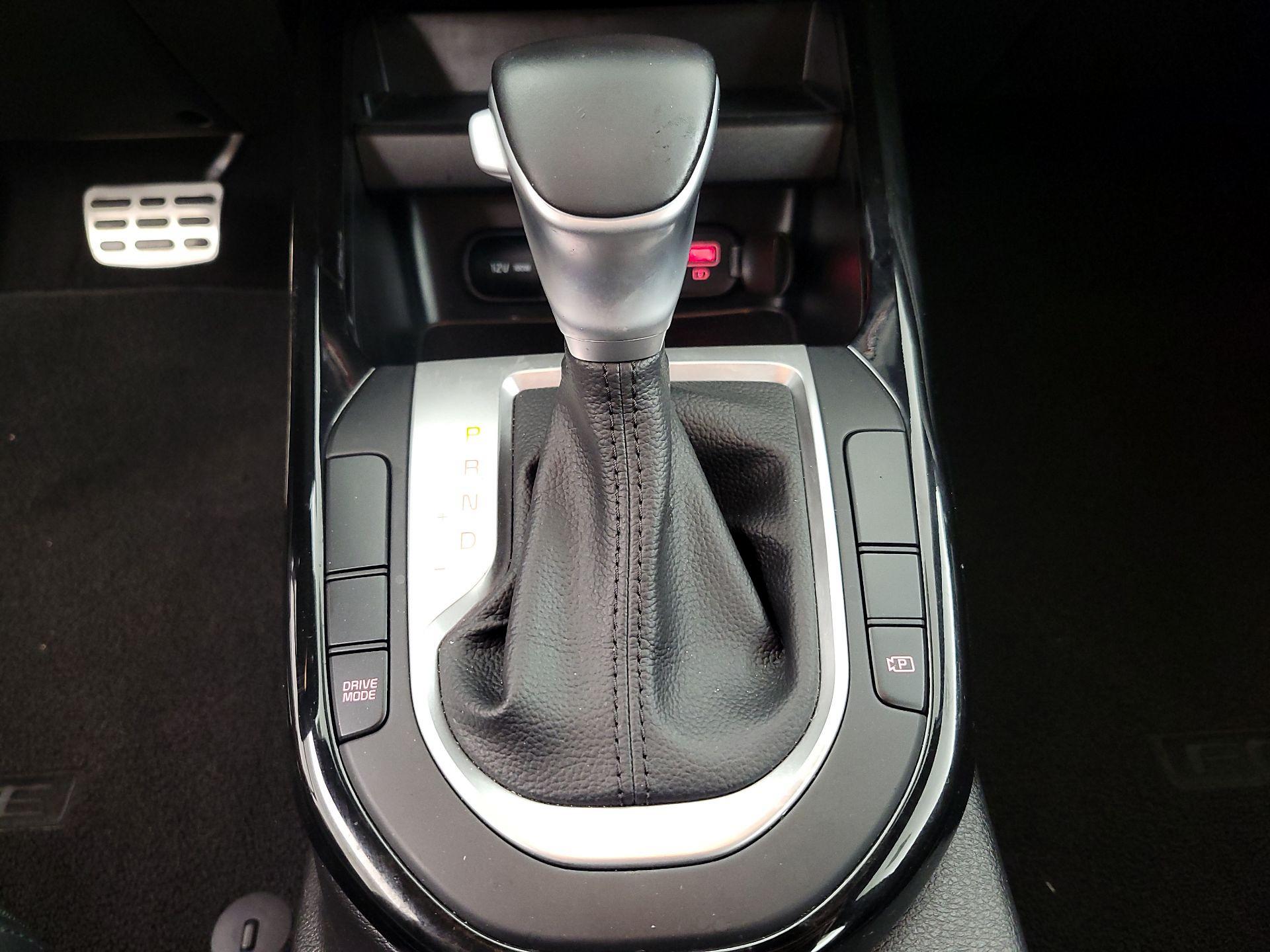 Thumbnail: 2023 Kia Forte - 18