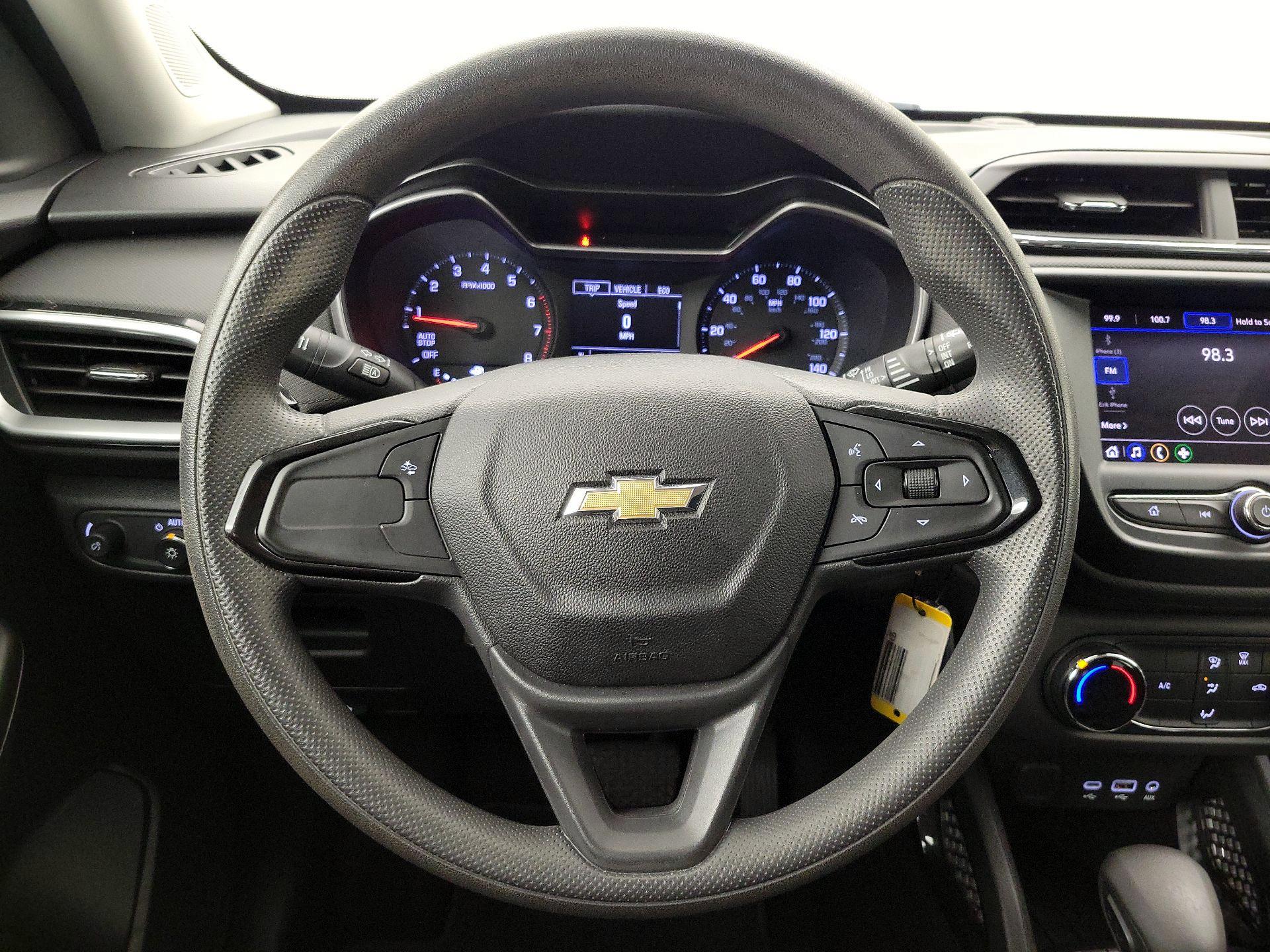 Thumbnail: 2021 Chevrolet TrailBlazer - 10