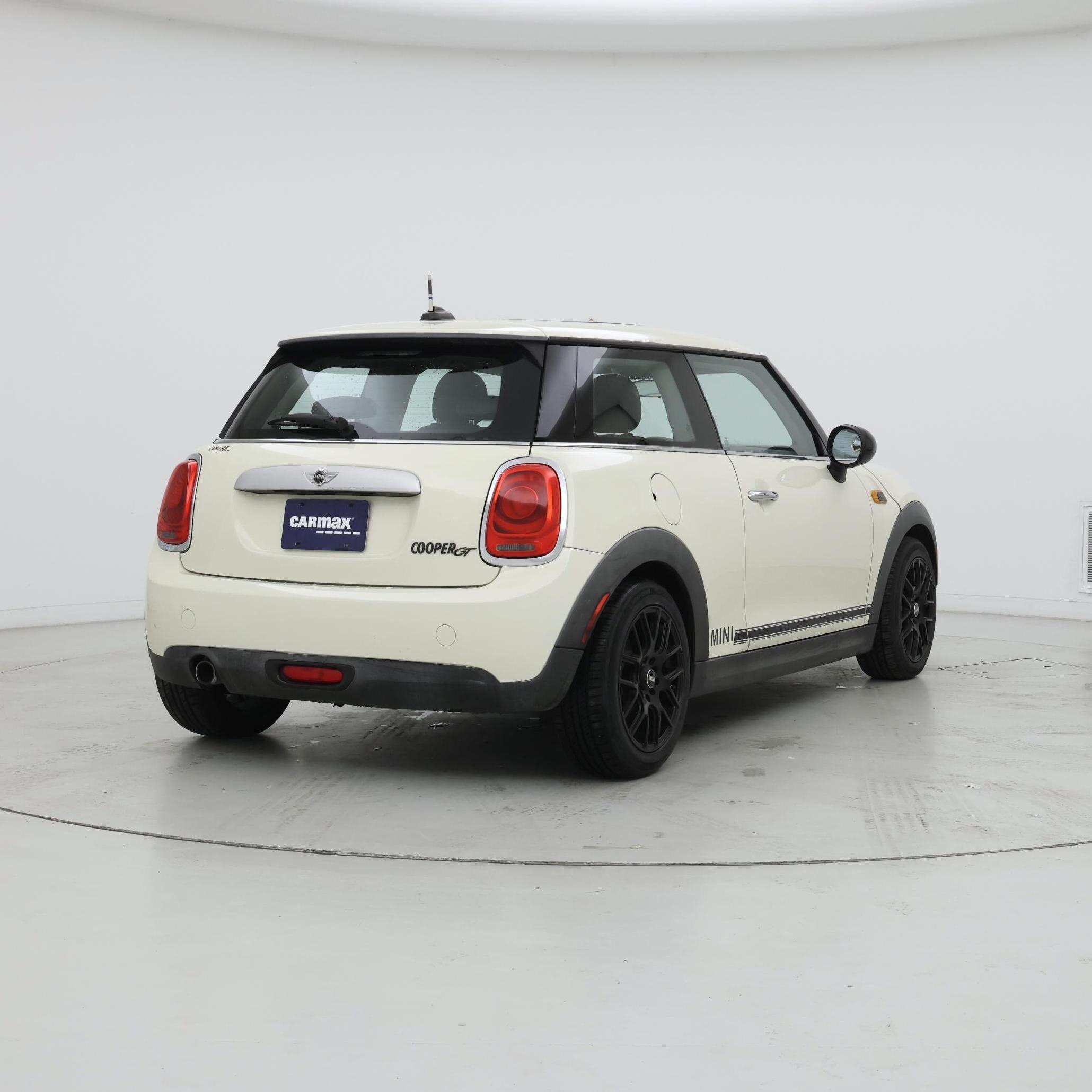 Thumbnail: 2015 MINI Cooper Hardtop - 8