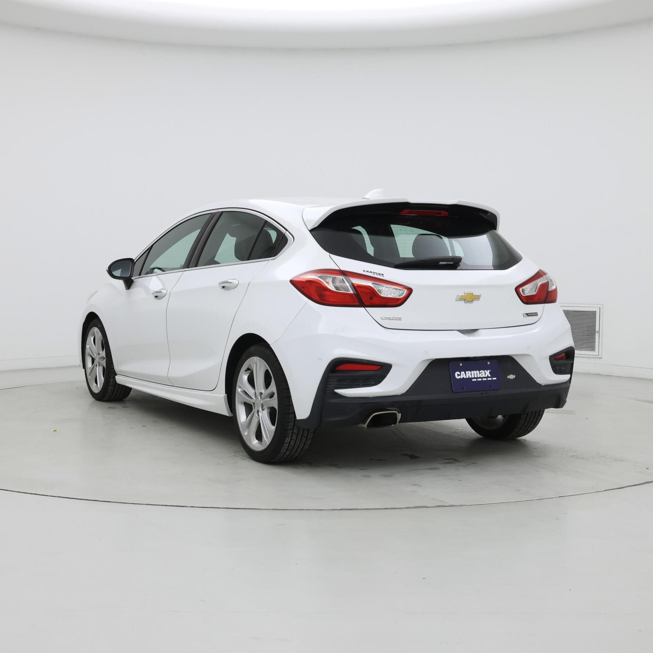 Thumbnail: 2017 Chevrolet Cruze - 2