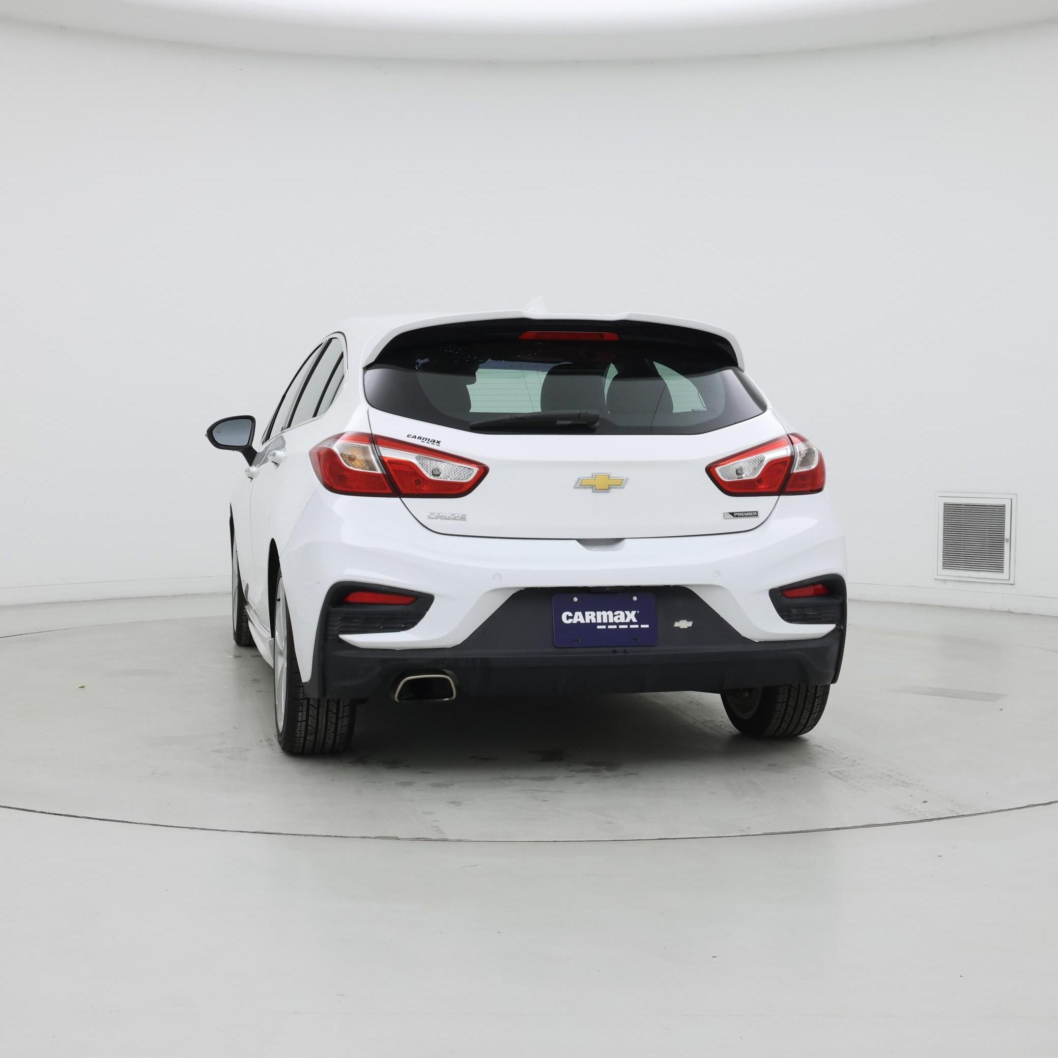 Thumbnail: 2017 Chevrolet Cruze - 6