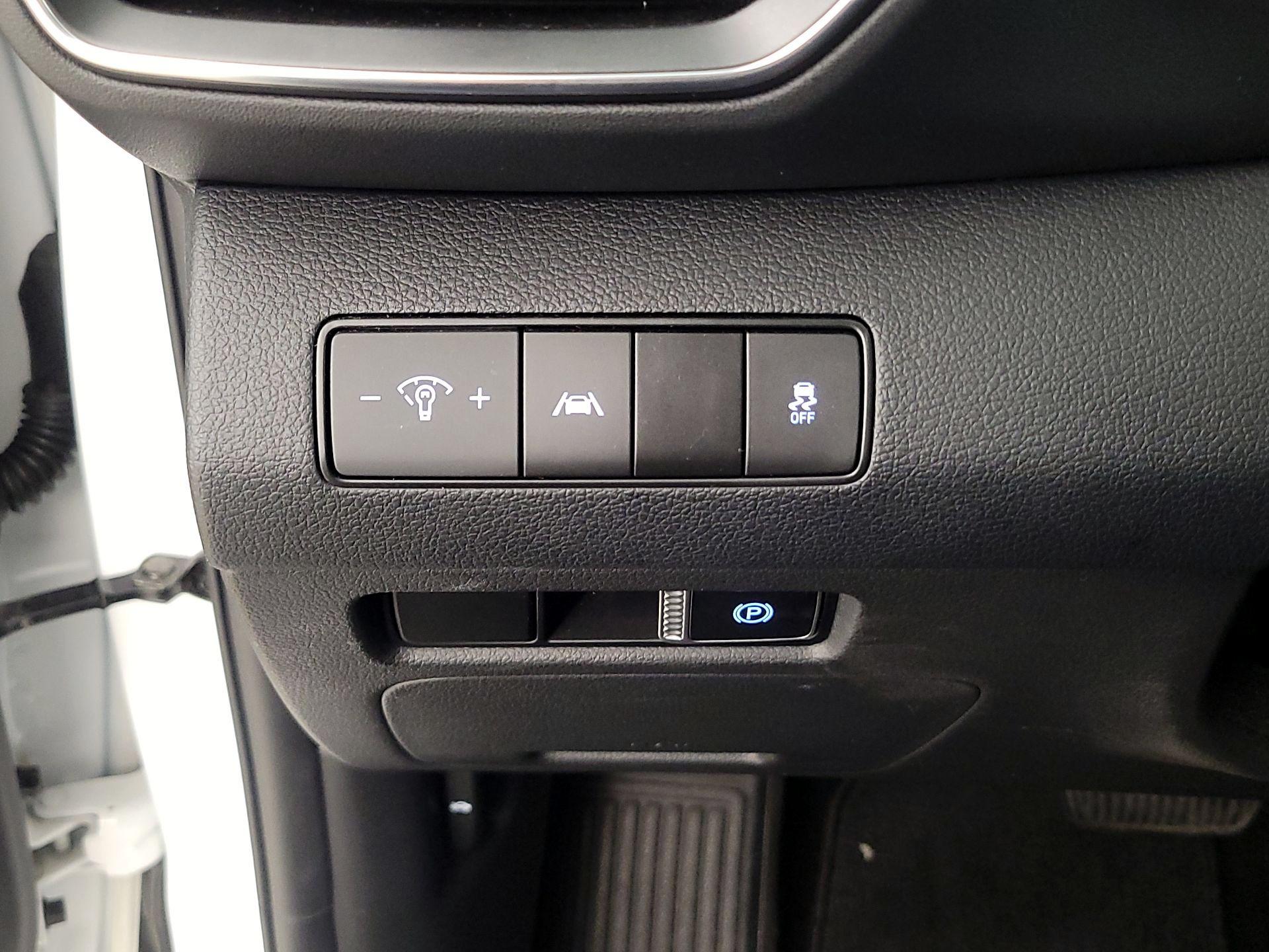 Thumbnail: 2022 Hyundai Santa Fe - 13