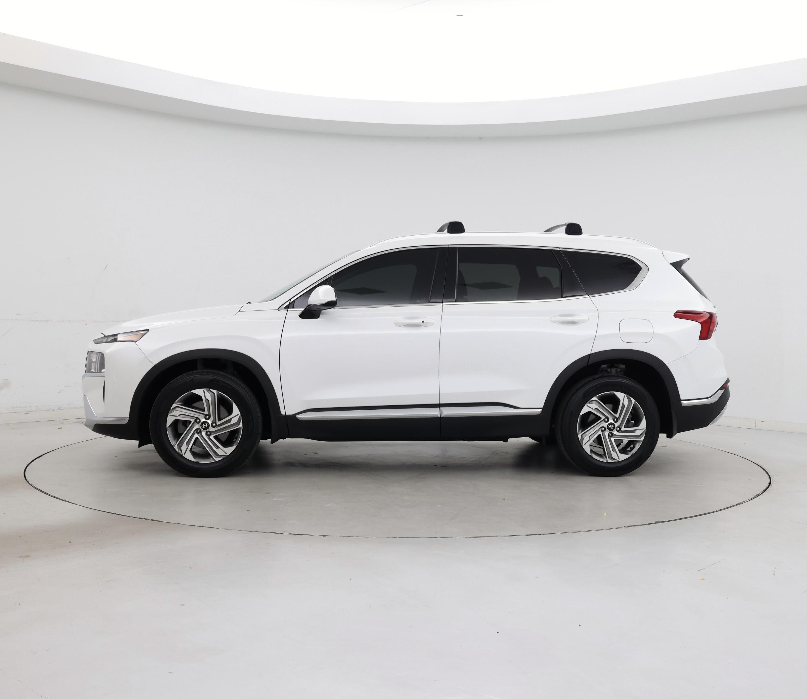 Thumbnail: 2022 Hyundai Santa Fe - 3