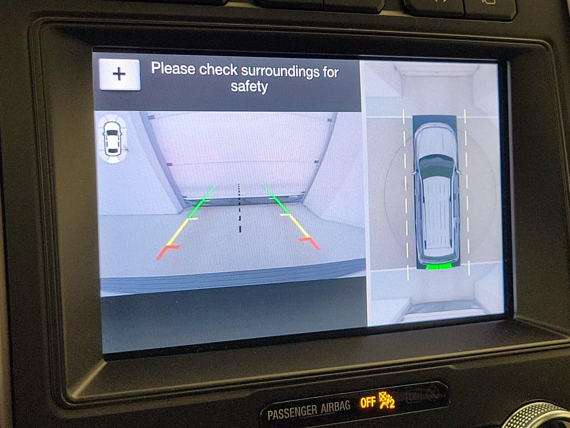 Thumbnail: 2019 Ford Expedition - 14