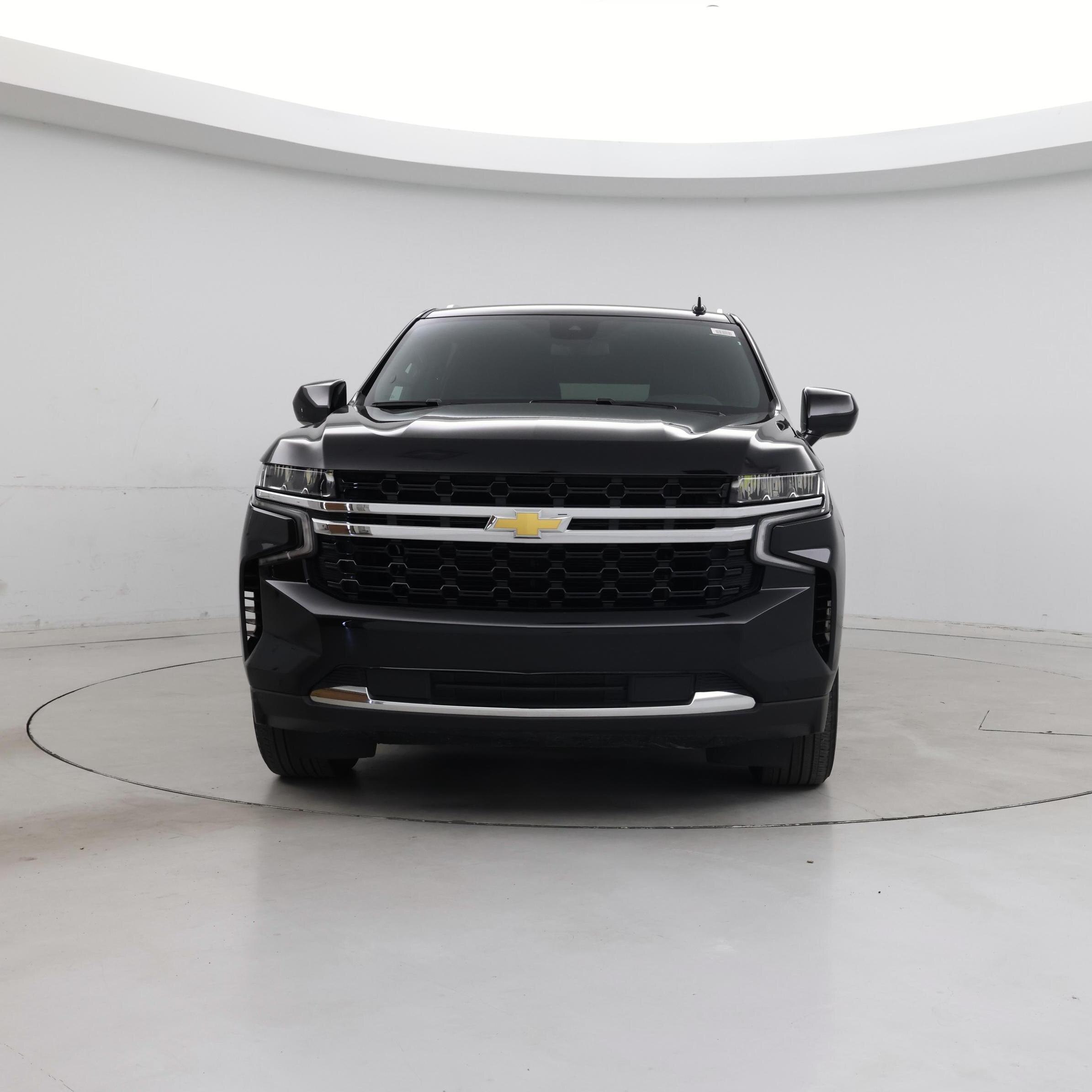 Thumbnail: 2023 Chevrolet Suburban - 5