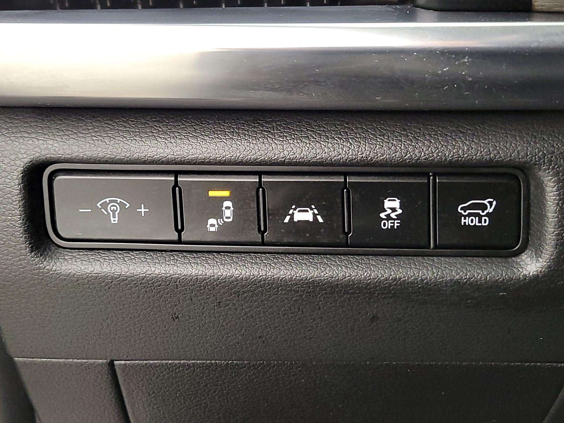 Thumbnail: 2022 Kia Telluride - 13