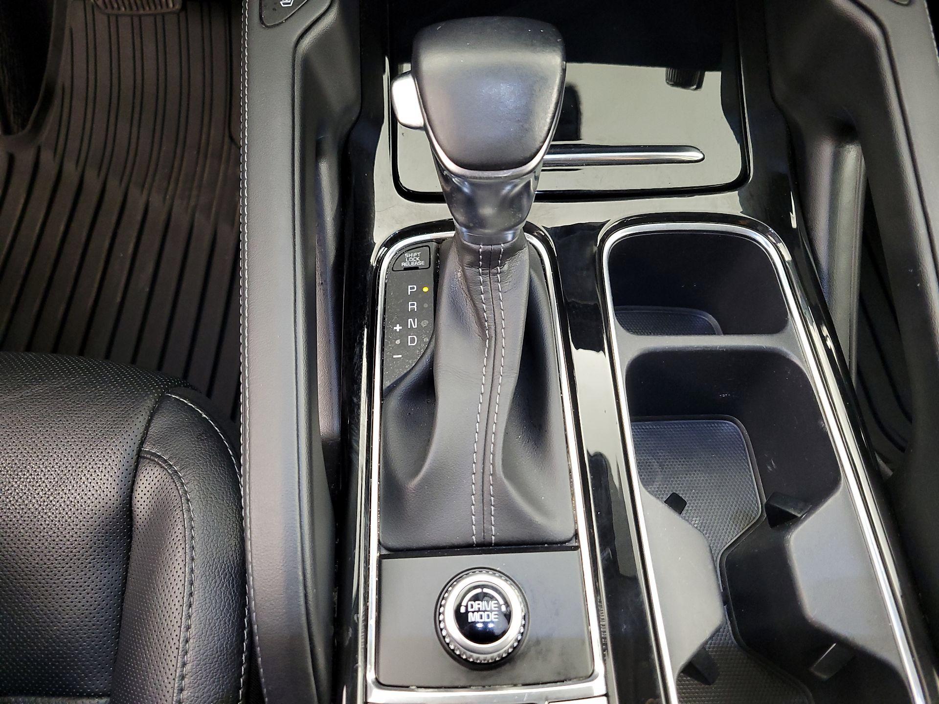 Thumbnail: 2022 Kia Telluride - 18