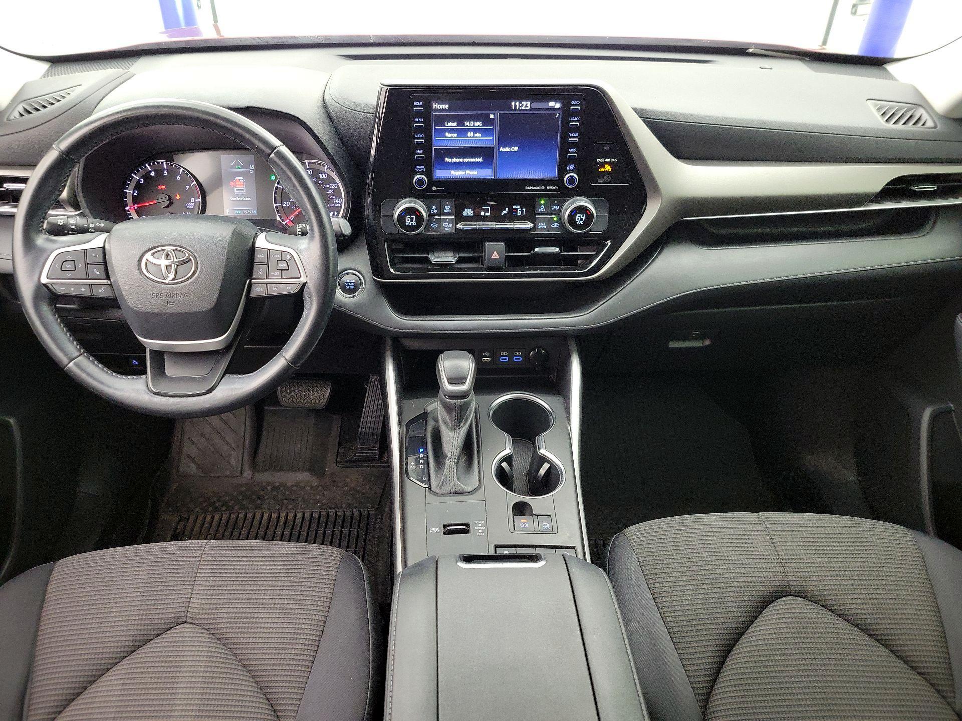 Thumbnail: 2022 Toyota Highlander - 9