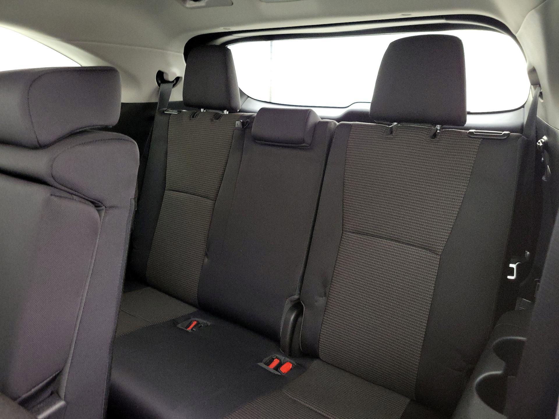 Thumbnail: 2022 Toyota Highlander - 20