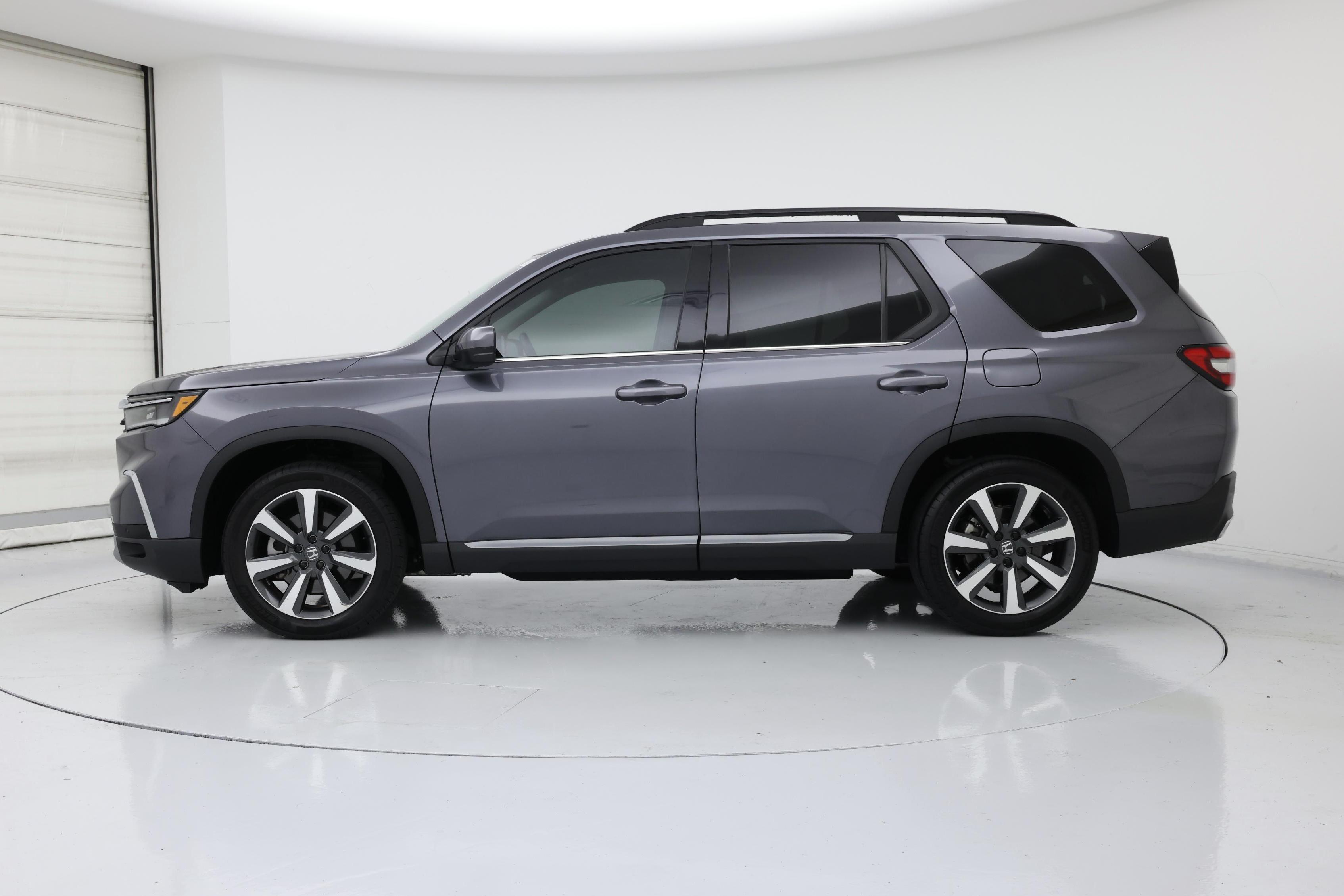Thumbnail: 2024 Honda Pilot - 3