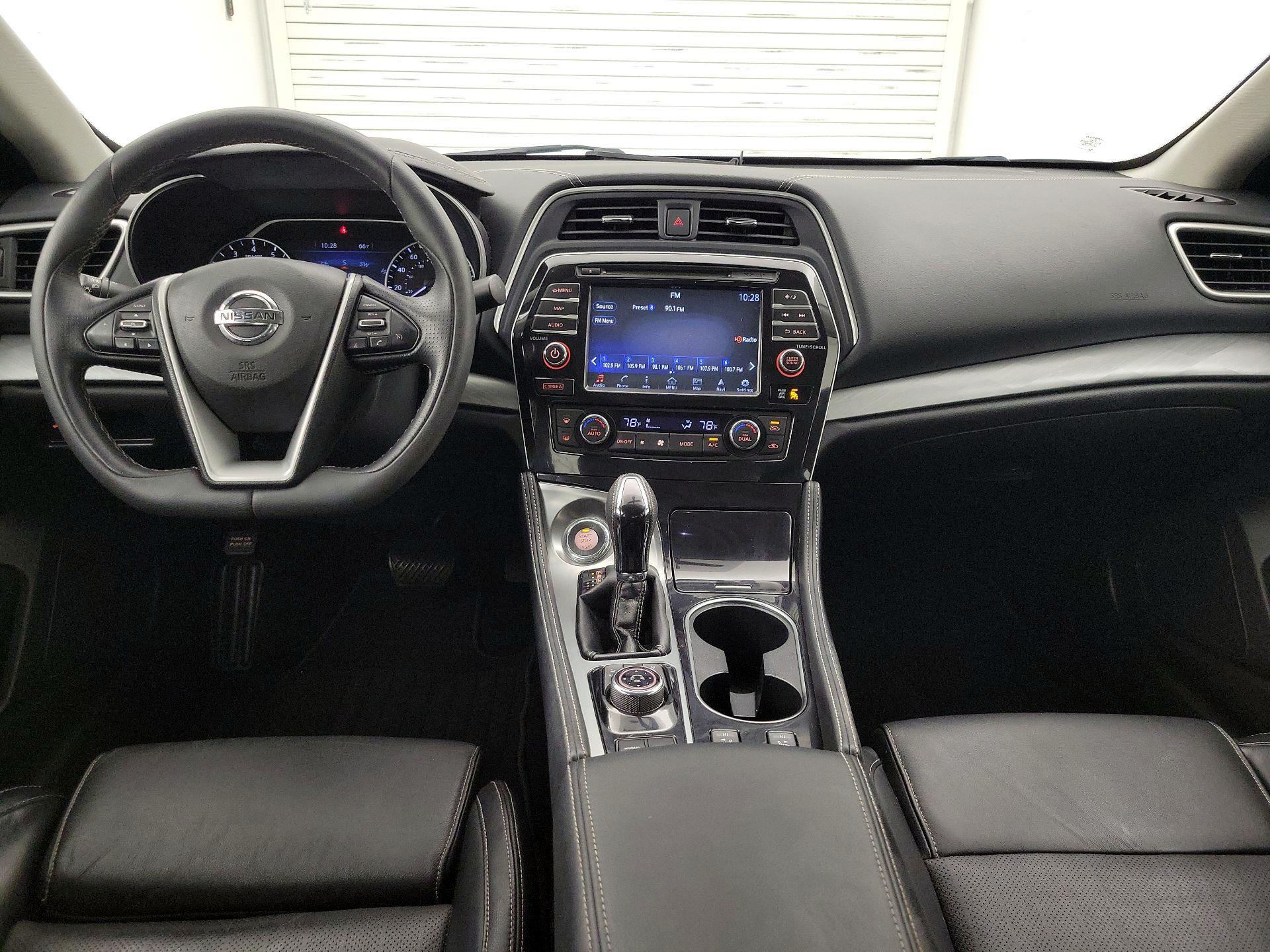 Thumbnail: 2016 Nissan Maxima - 9