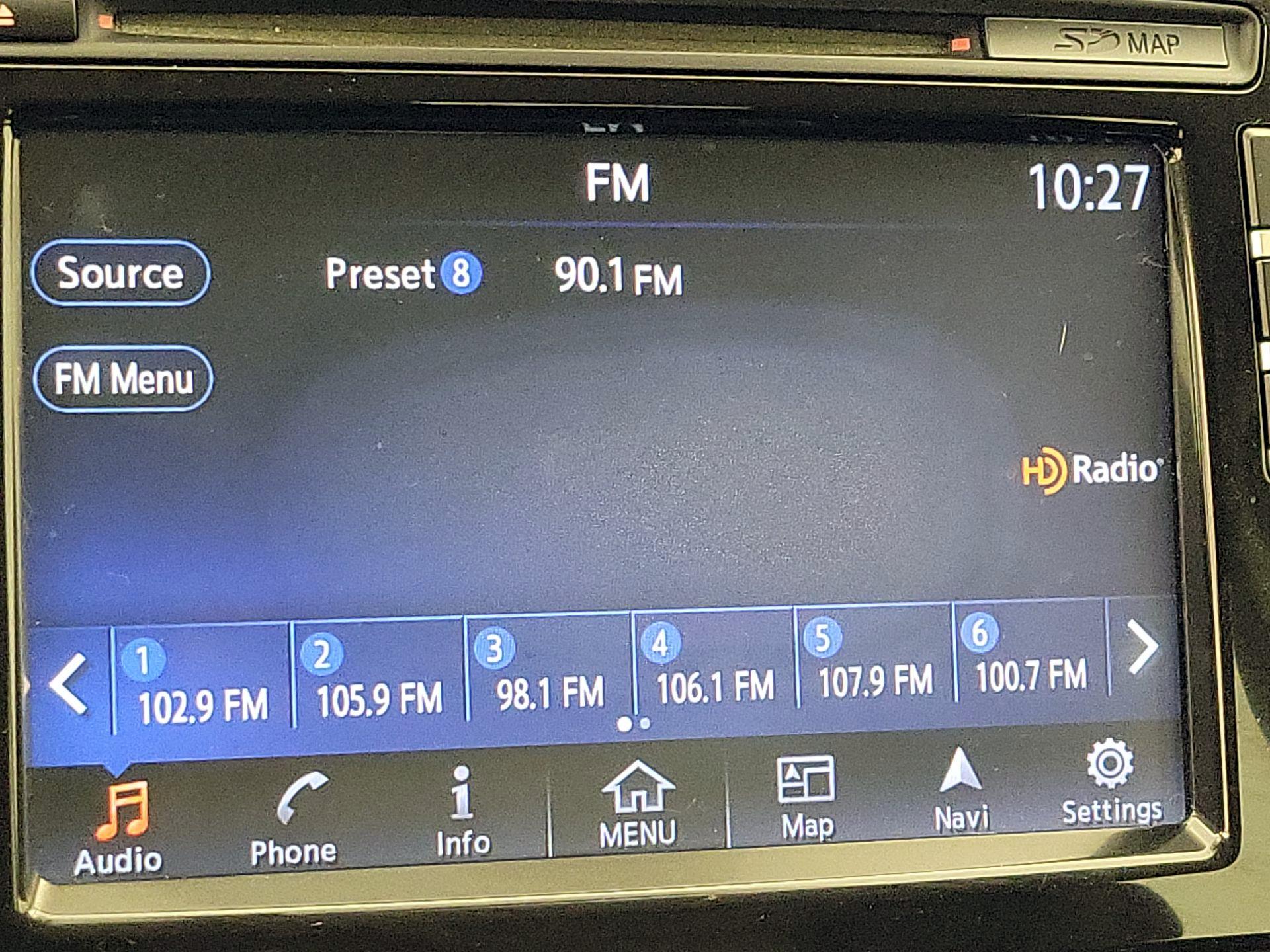 Thumbnail: 2016 Nissan Maxima - 16