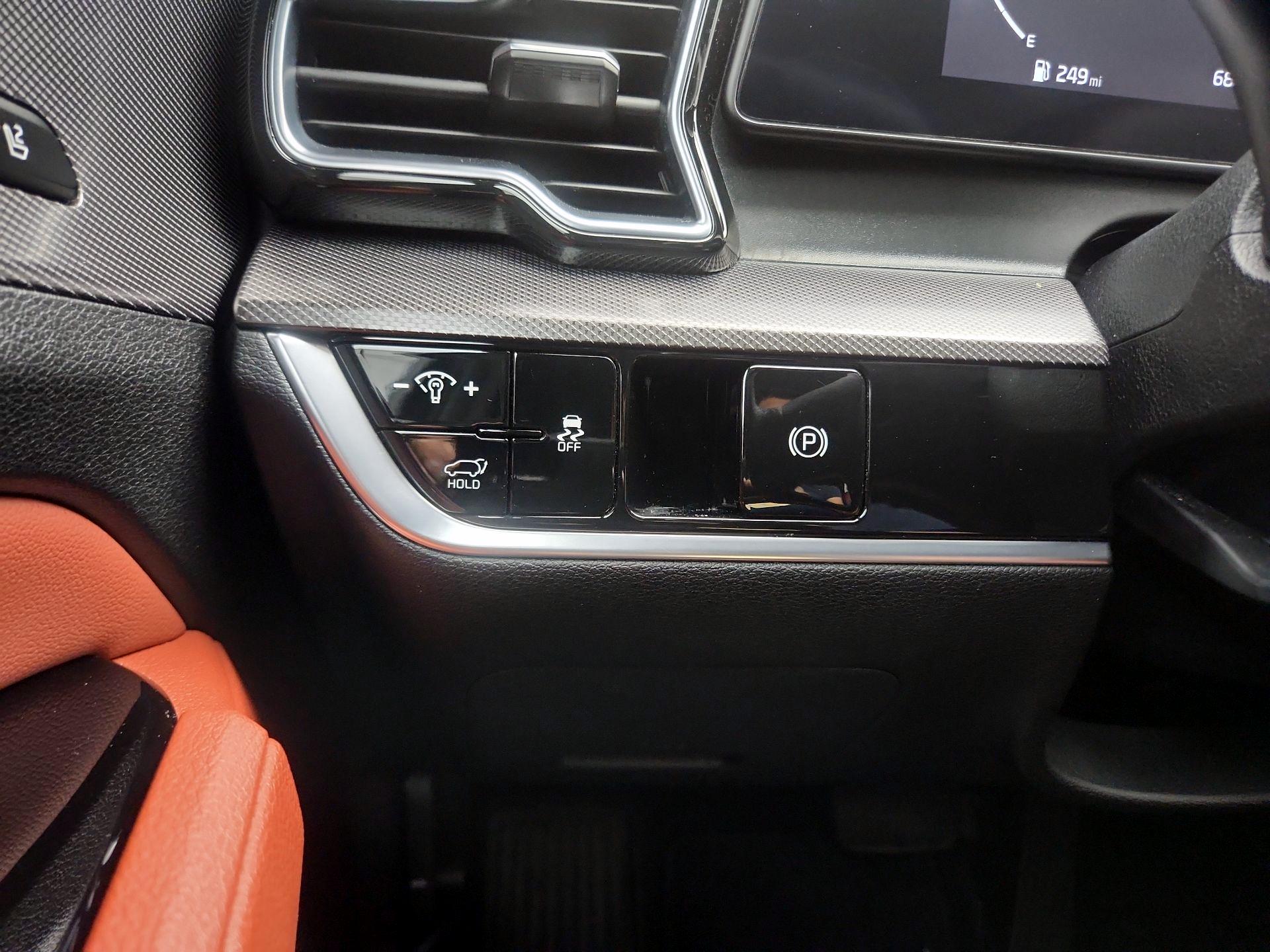 Thumbnail: 2024 Kia Sportage - 13