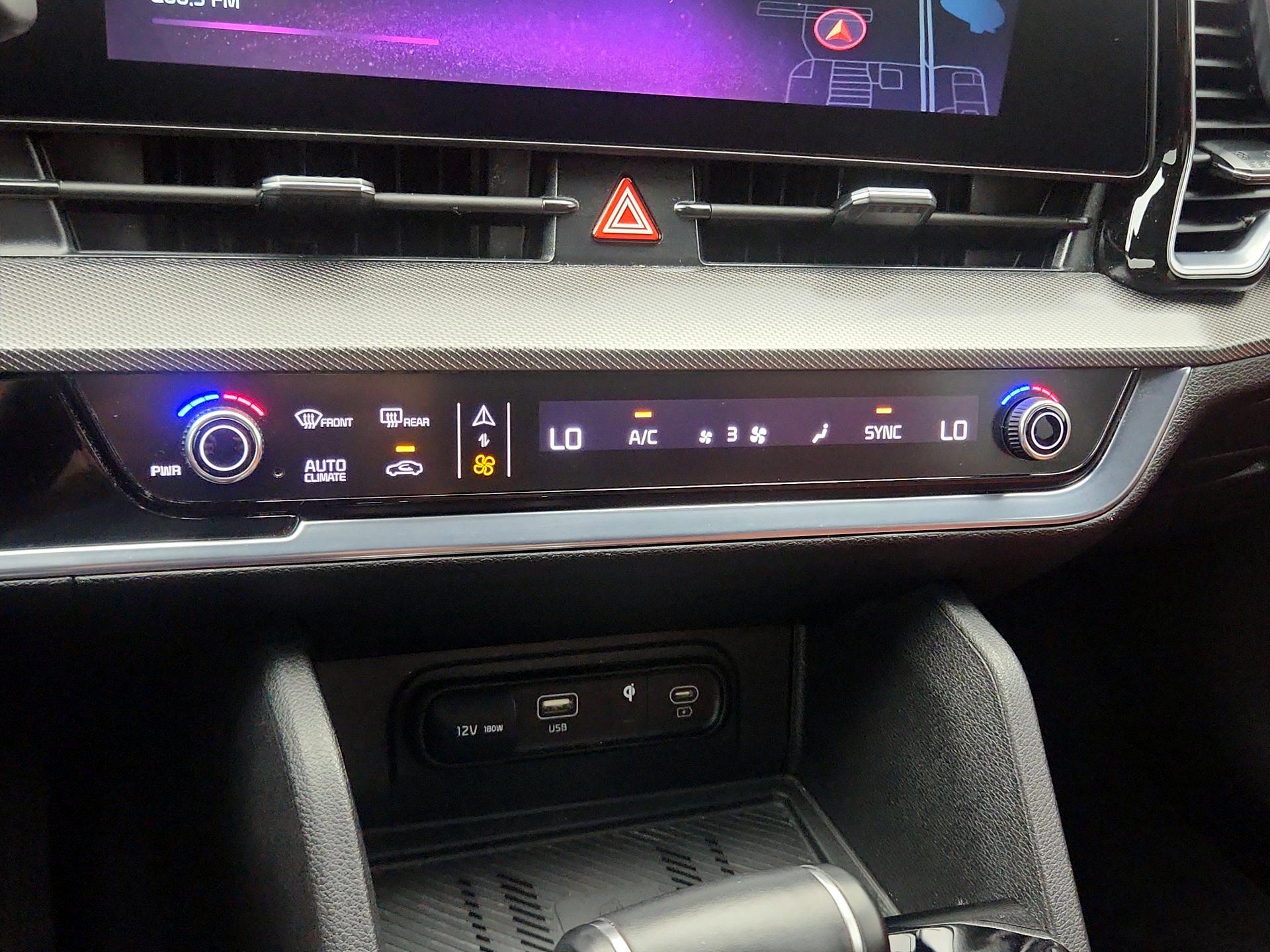 Thumbnail: 2024 Kia Sportage - 17