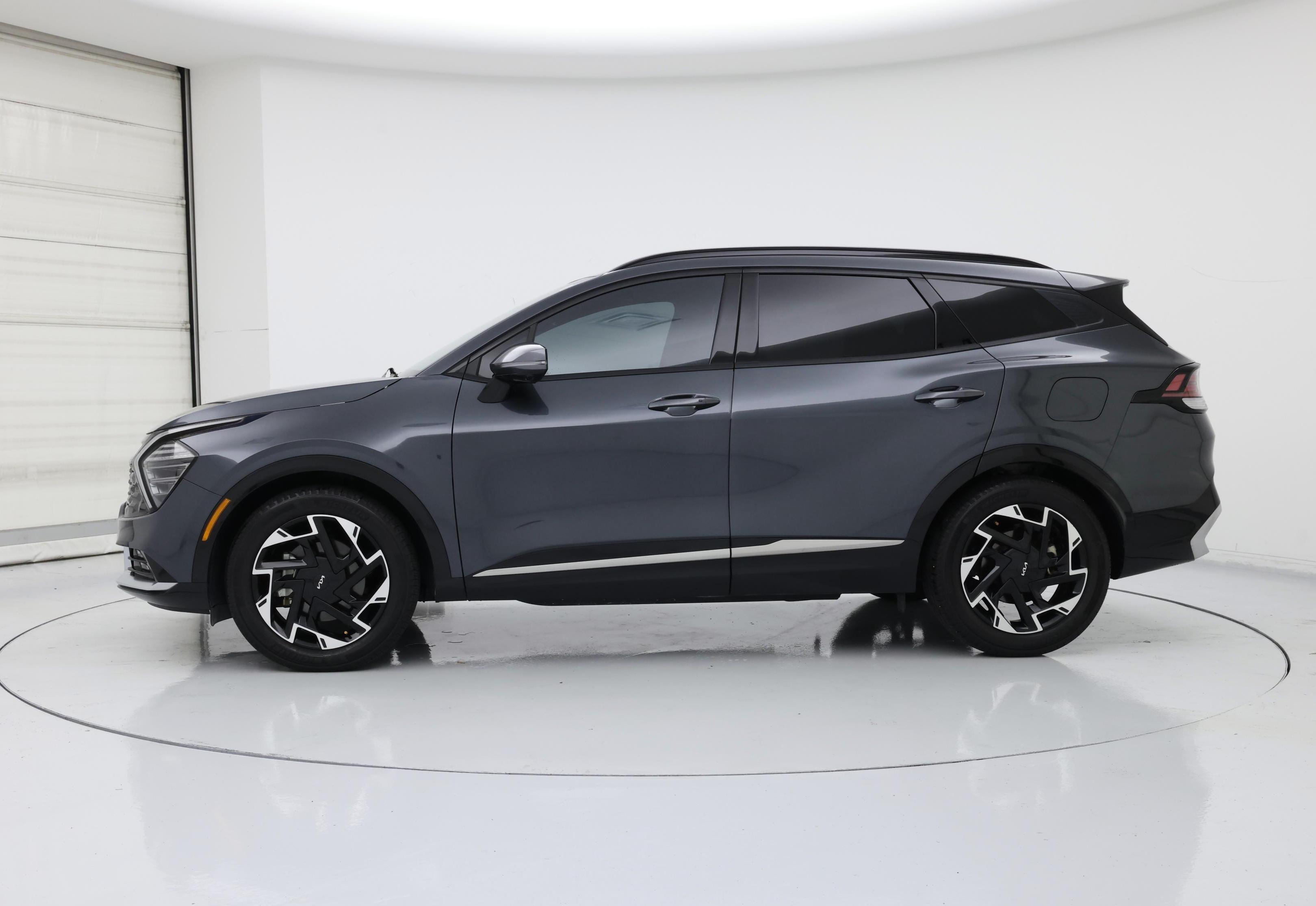 Thumbnail: 2024 Kia Sportage - 3