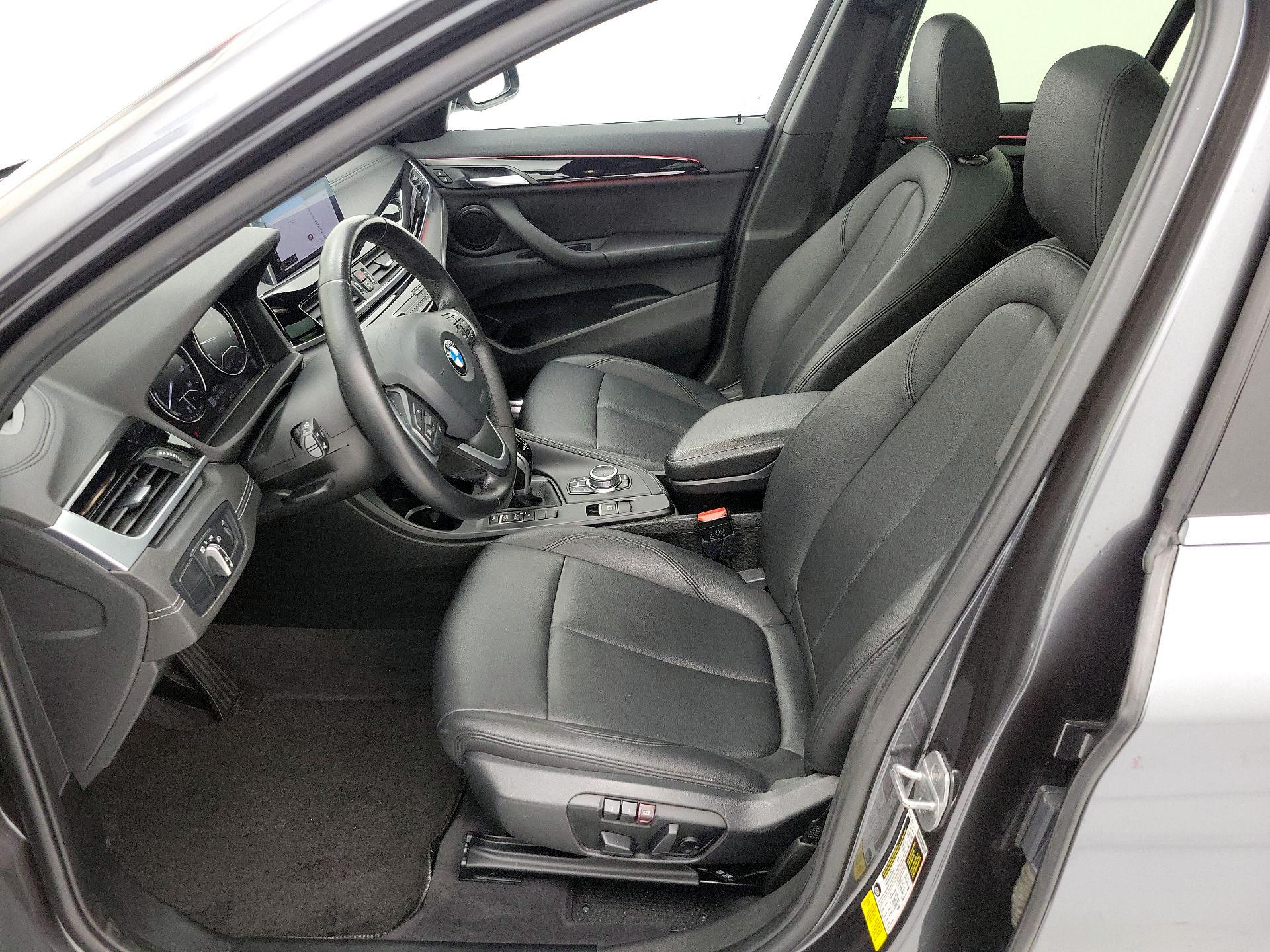 Thumbnail: 2021 BMW X1 - 11