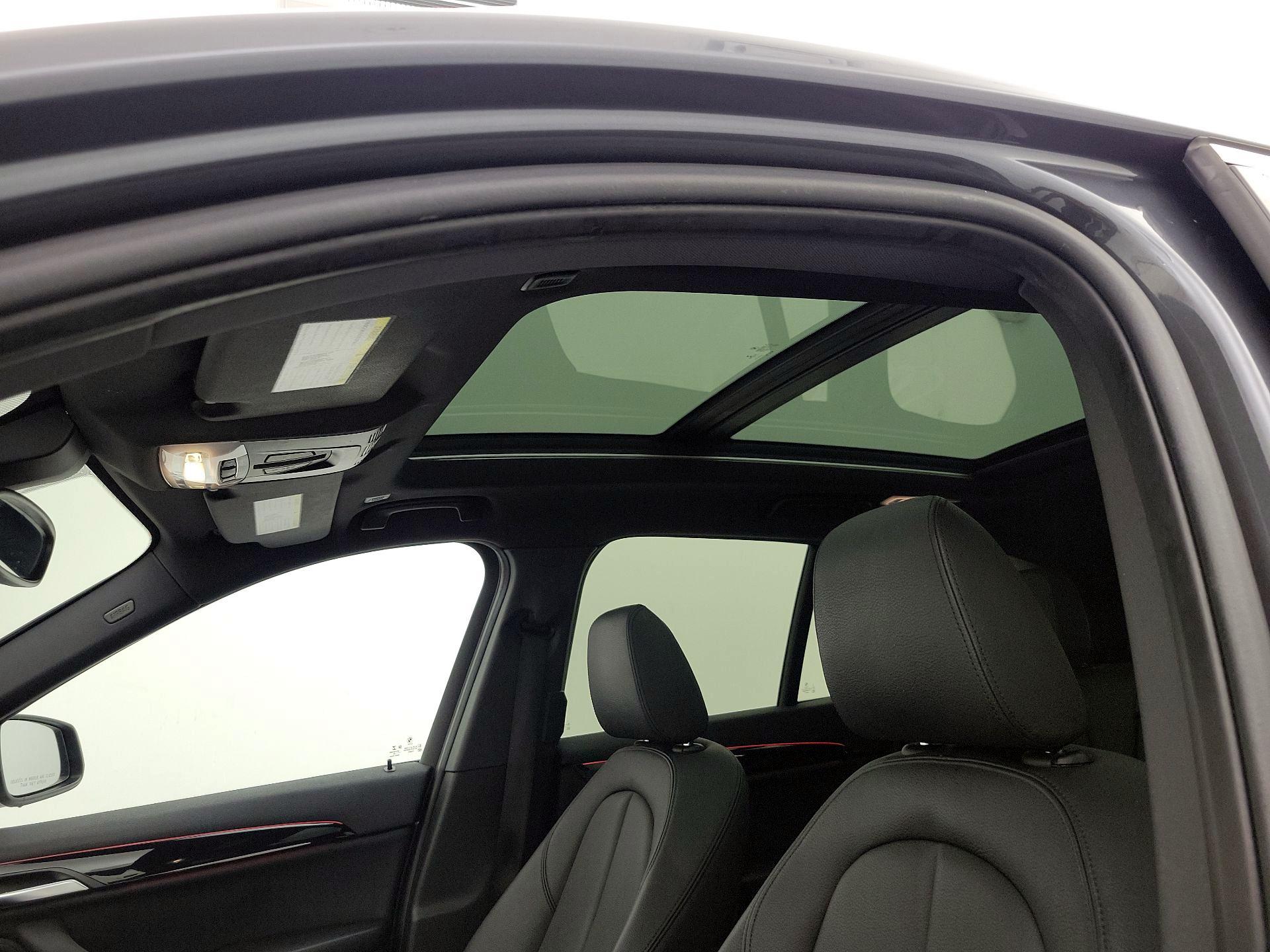 Thumbnail: 2021 BMW X1 - 19