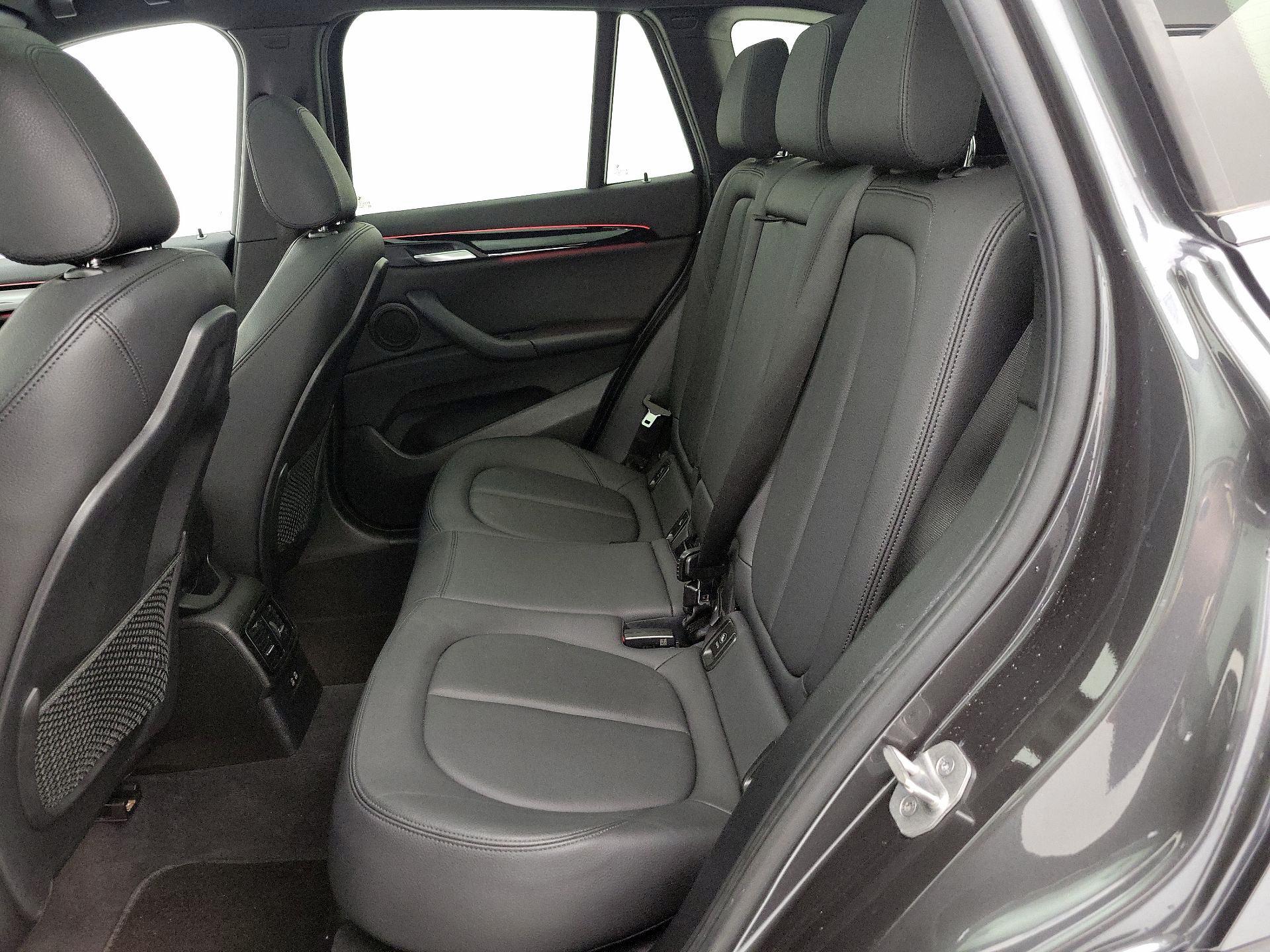 Thumbnail: 2021 BMW X1 - 20