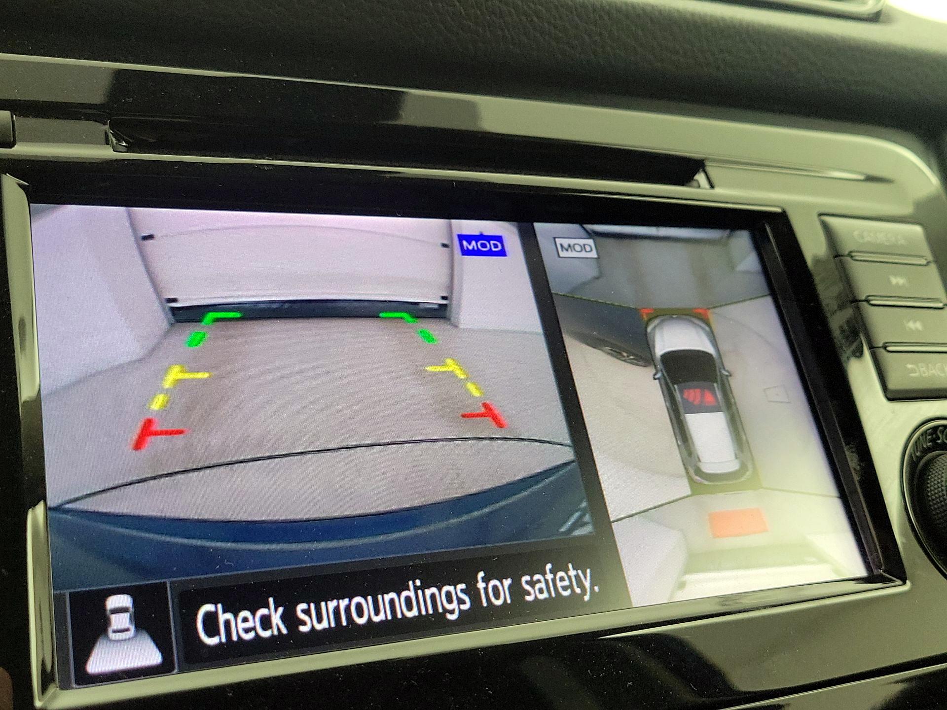 Thumbnail: 2019 Nissan Rogue - 15