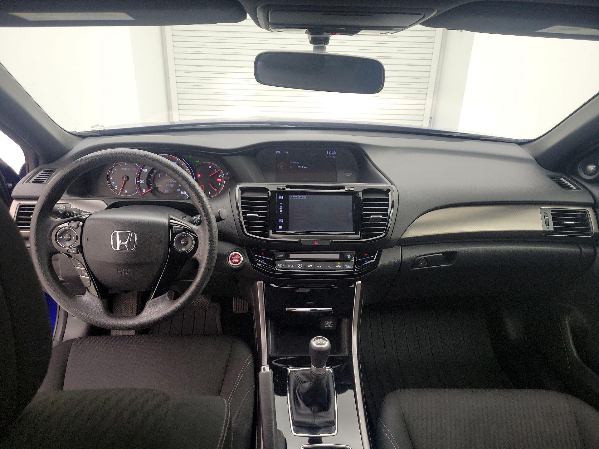 Thumbnail: 2017 Honda Accord - 9