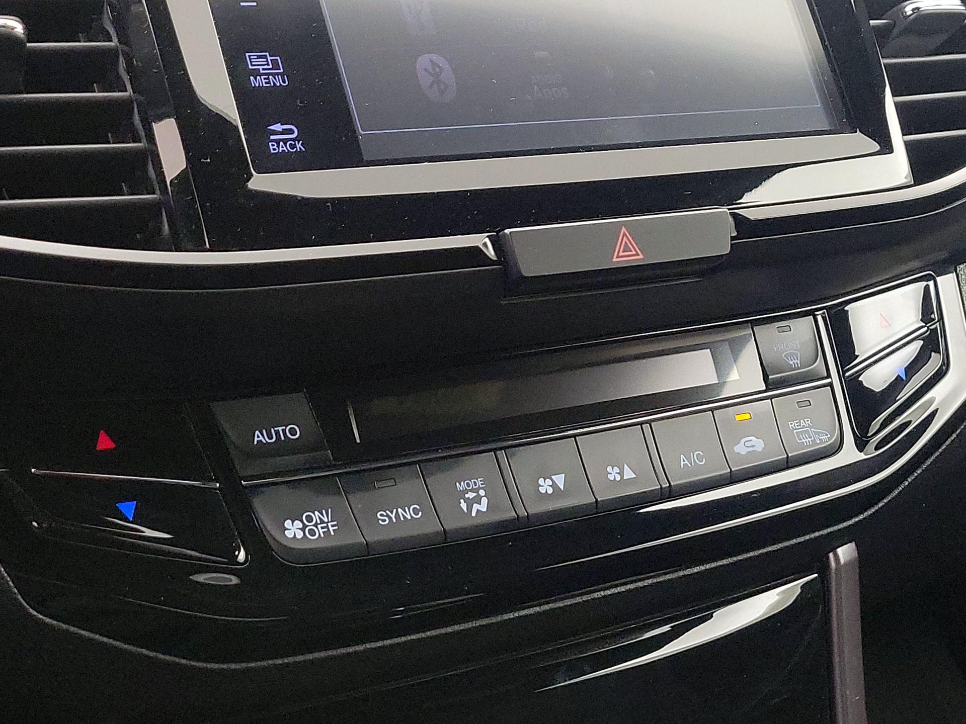 Thumbnail: 2017 Honda Accord - 16