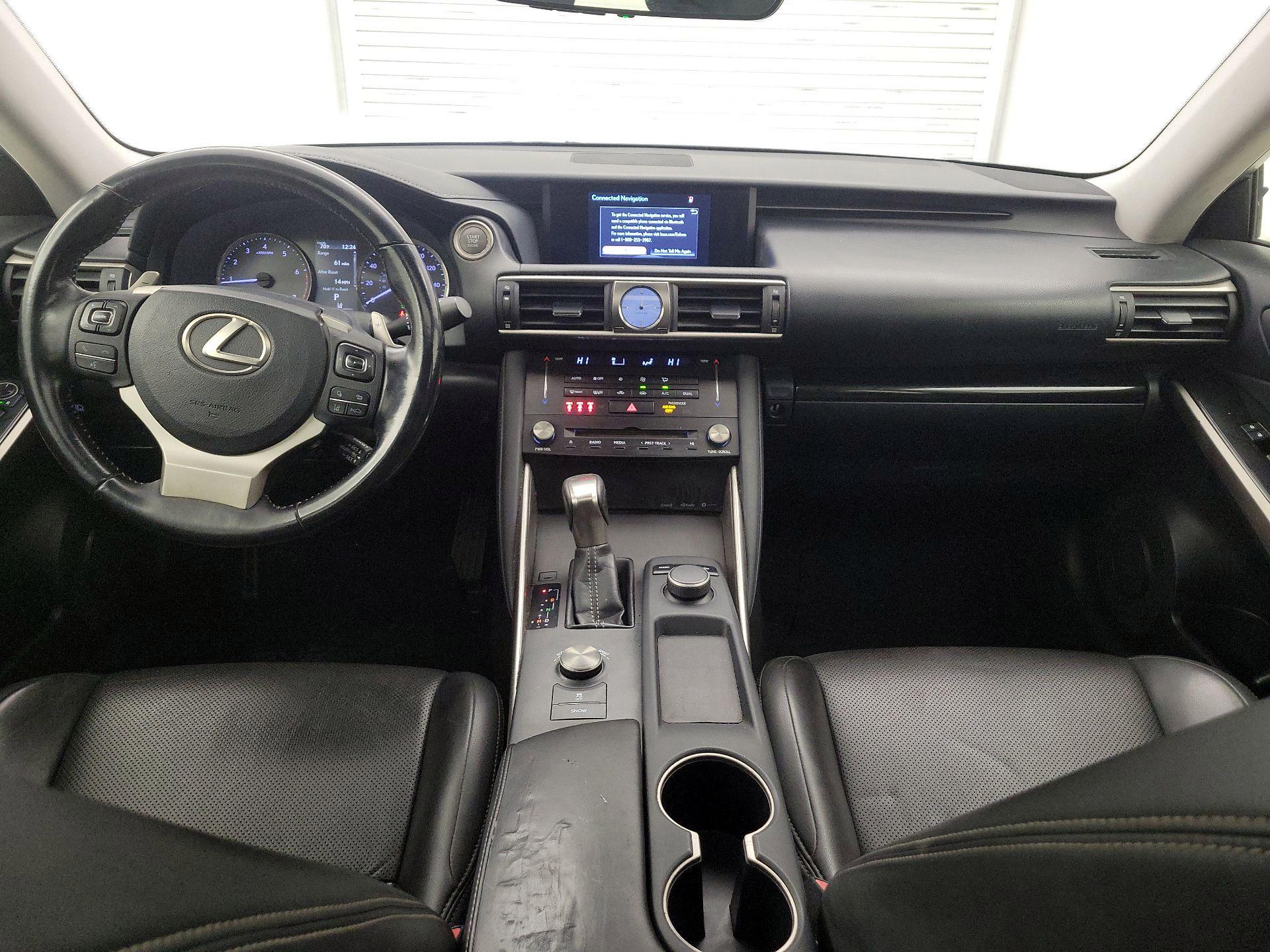 Thumbnail: 2017 Lexus IS - 9