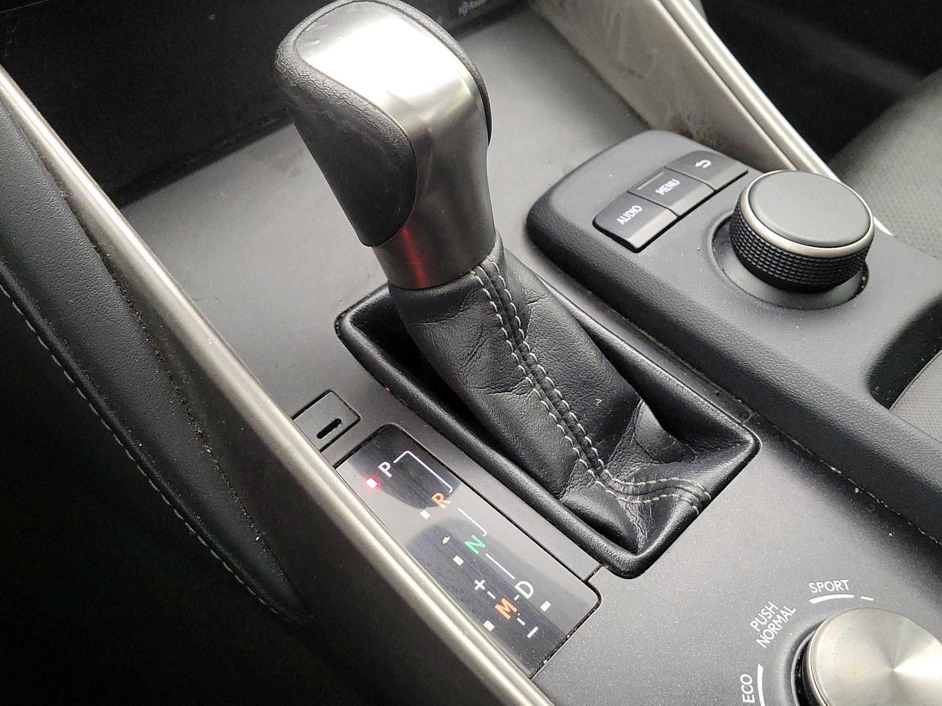 Thumbnail: 2017 Lexus IS - 17