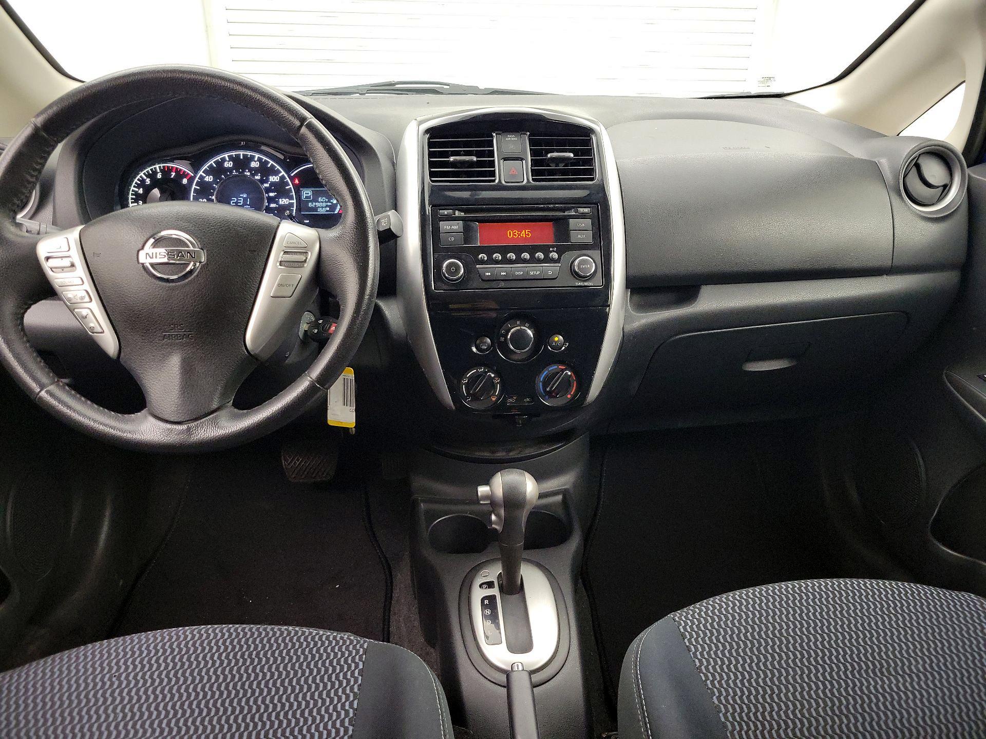 Thumbnail: 2015 Nissan Versa Note - 9