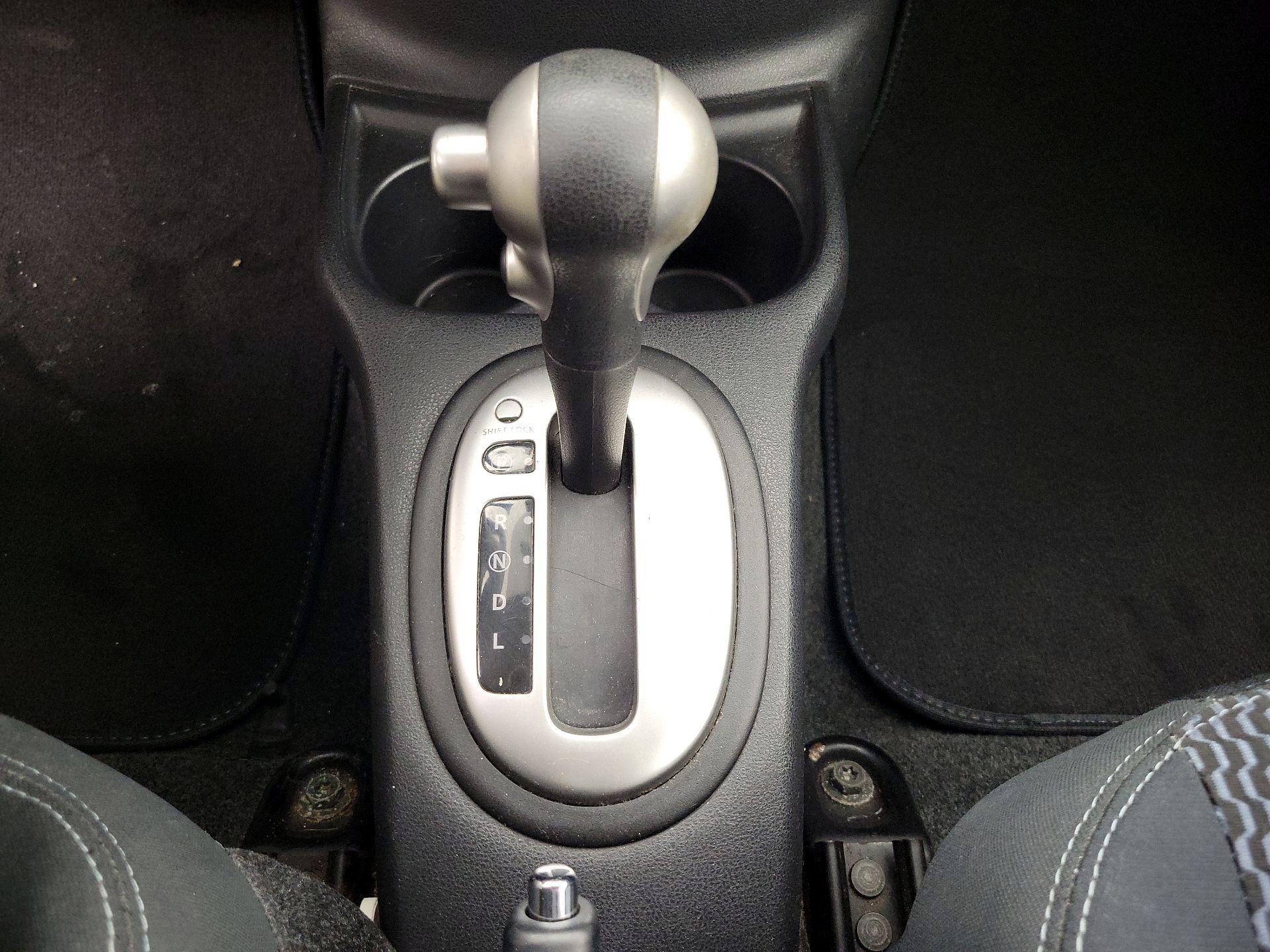 Thumbnail: 2015 Nissan Versa Note - 16