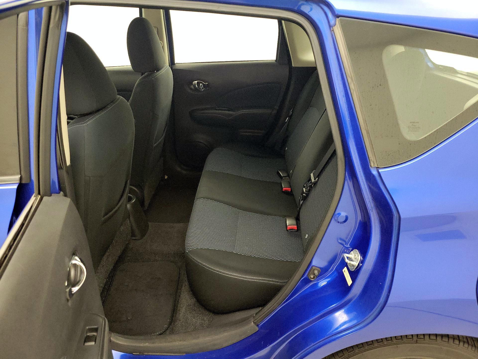 Thumbnail: 2015 Nissan Versa Note - 18