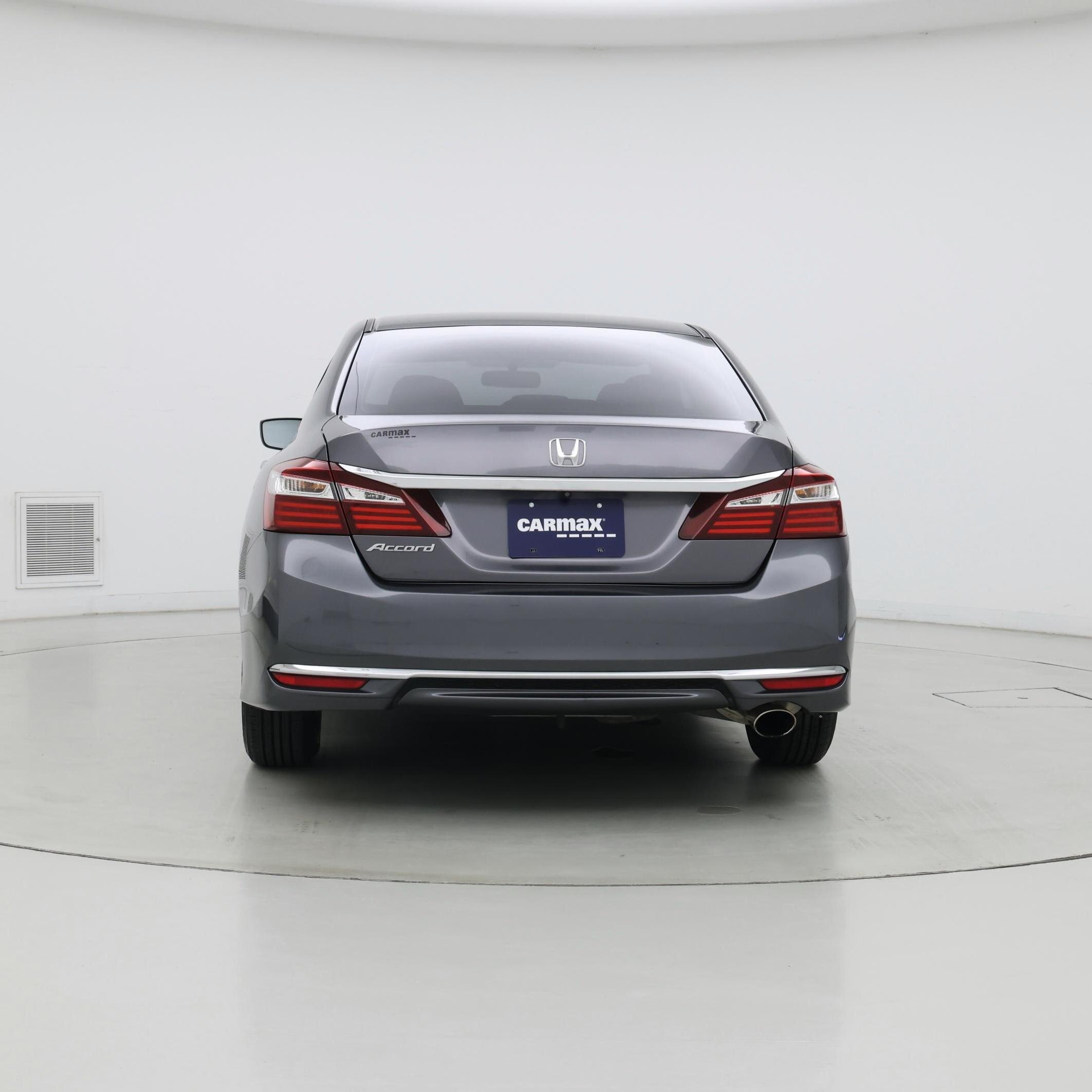 Thumbnail: 2017 Honda Accord - 6