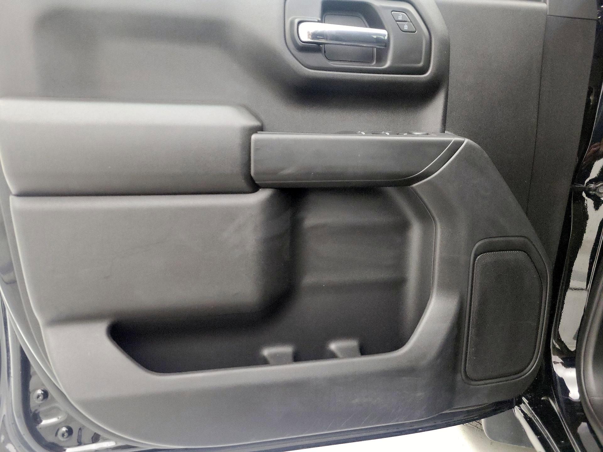 Thumbnail: 2023 Chevrolet Silverado 1500 - 12