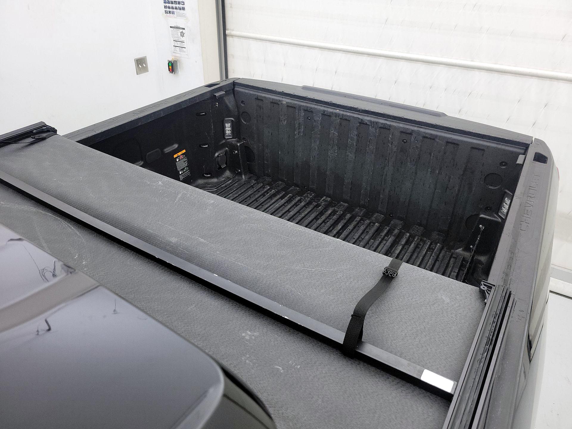 Thumbnail: 2023 Chevrolet Silverado 1500 - 20