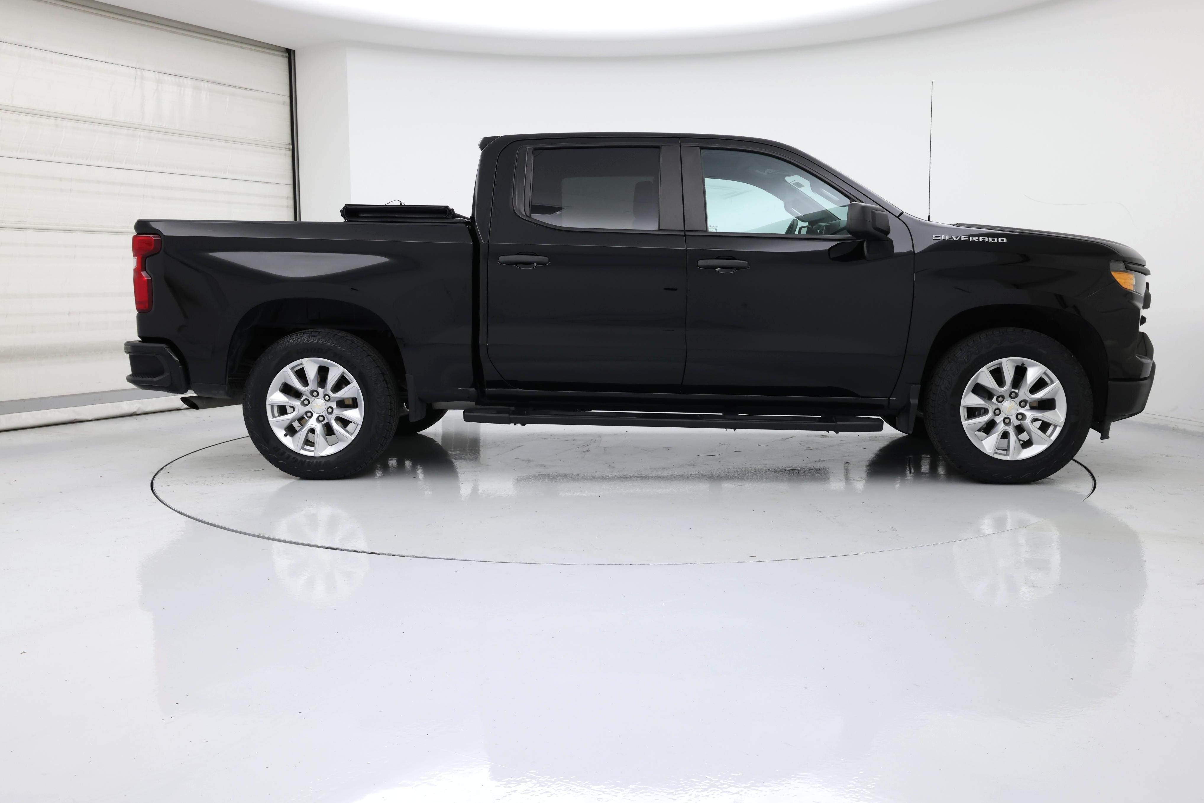 Thumbnail: 2023 Chevrolet Silverado 1500 - 7