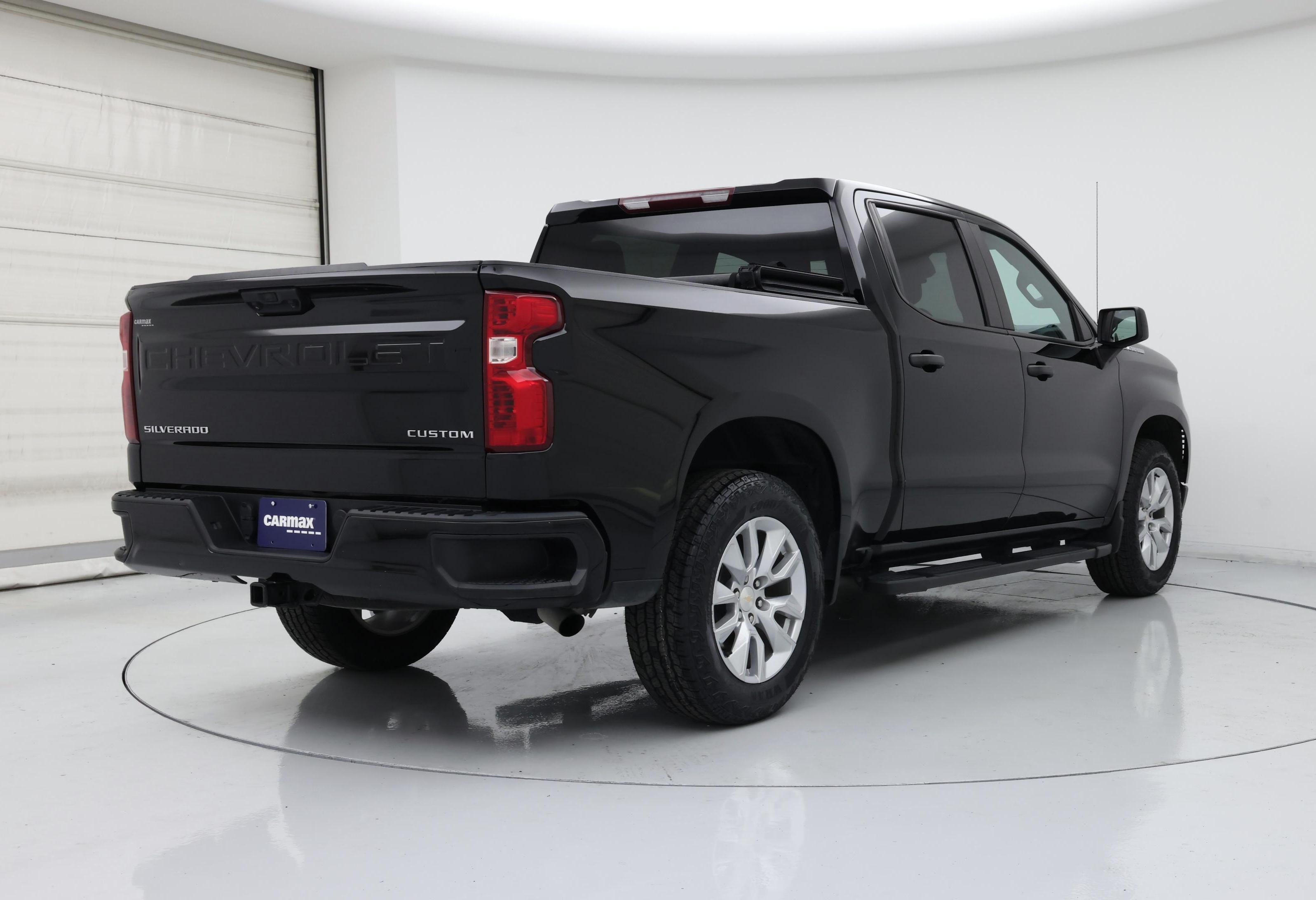 Thumbnail: 2023 Chevrolet Silverado 1500 - 8