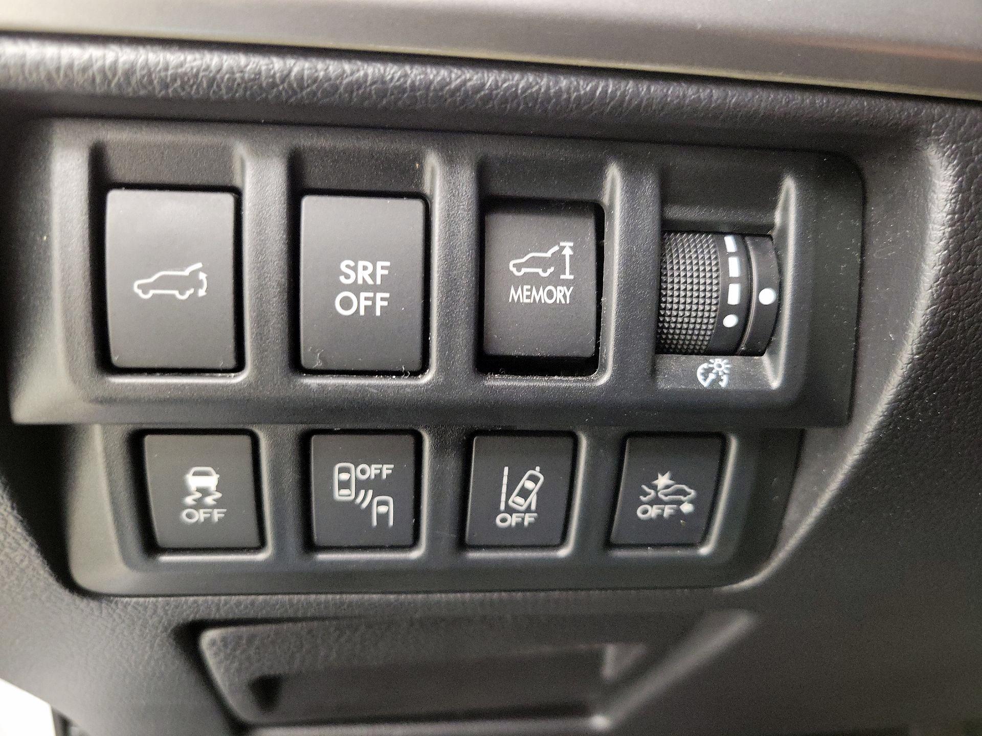 Thumbnail: 2017 Subaru Outback - 13