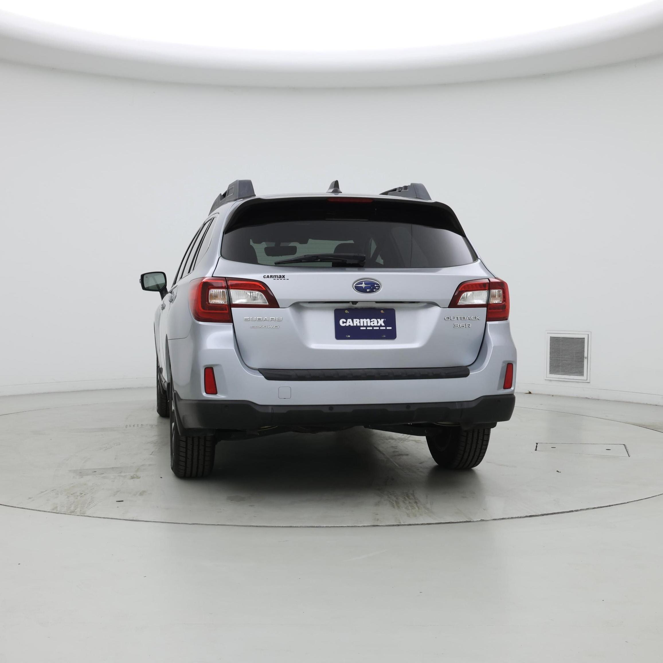 Thumbnail: 2017 Subaru Outback - 6