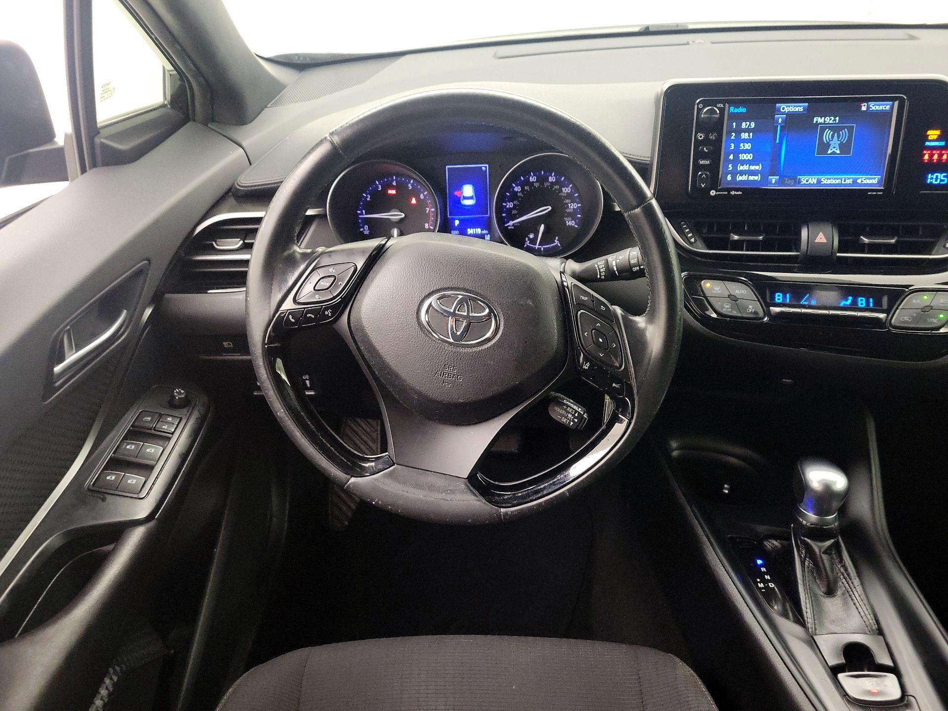 Thumbnail: 2018 Toyota C-HR - 10