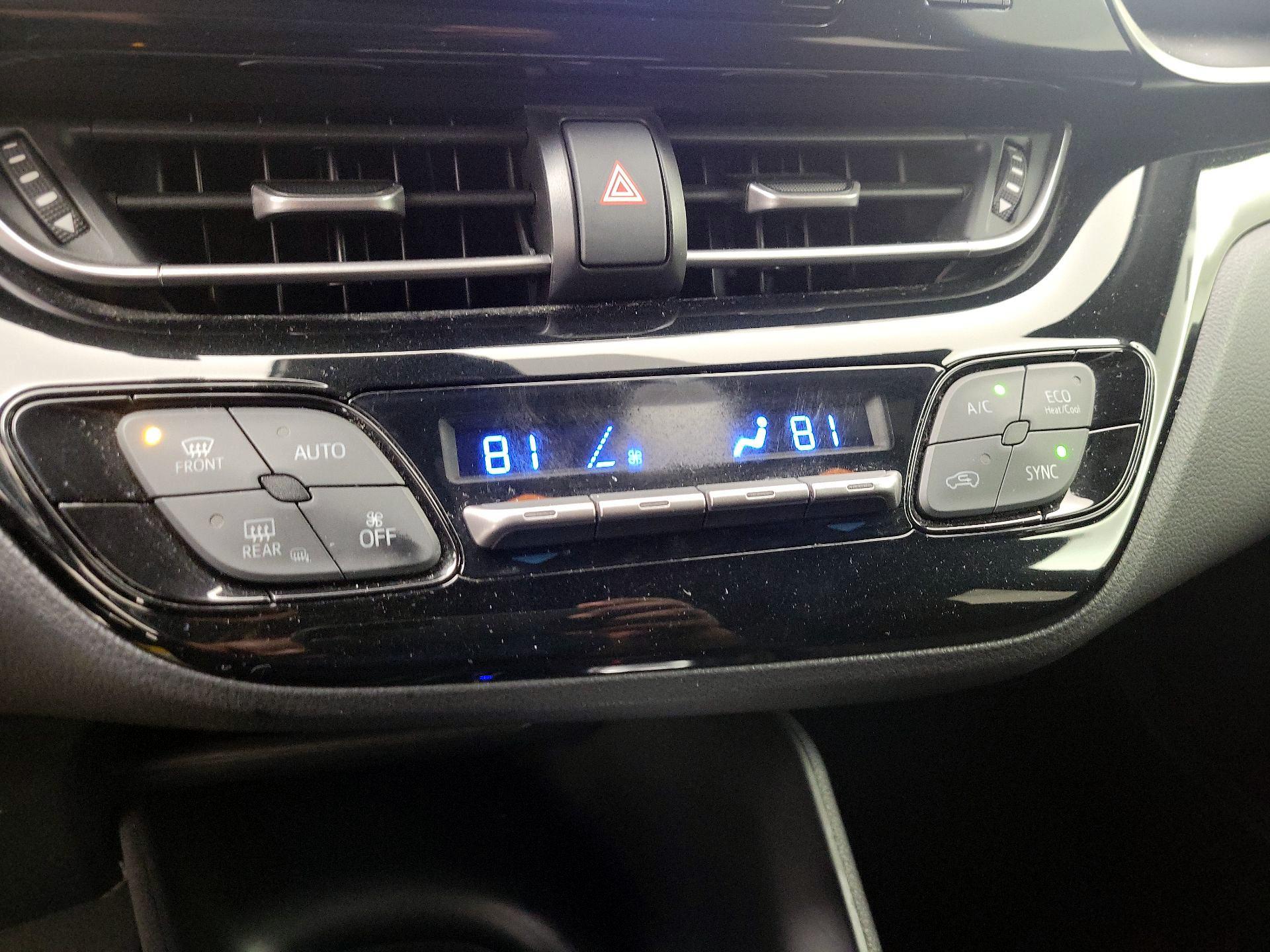 Thumbnail: 2018 Toyota C-HR - 16