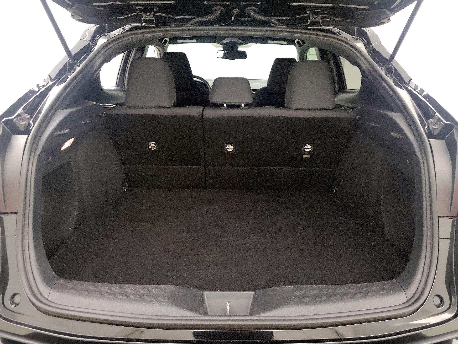 Thumbnail: 2018 Toyota C-HR - 20