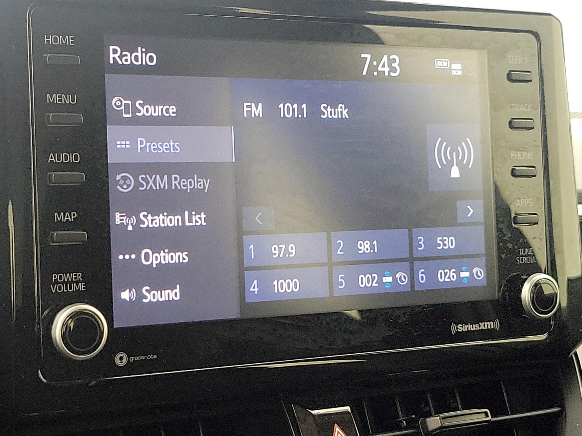 Thumbnail: 2022 Toyota Corolla - 15